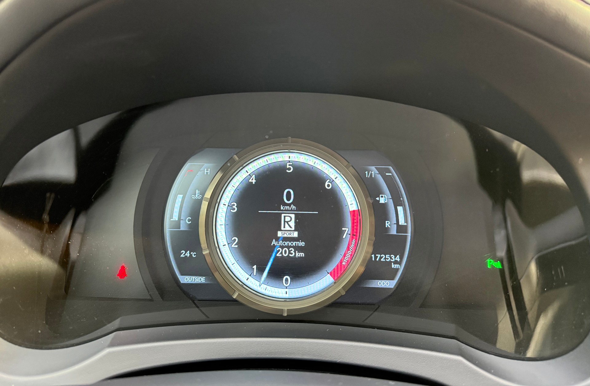 LEXUS IS 250 F-Sport Automatic-image-14