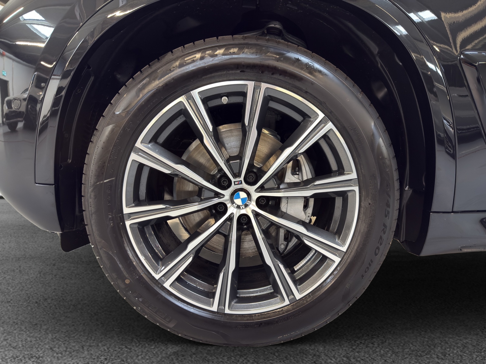 BMW X5 xDrive 48V 30d M Sport Pro Steptronic-image-8