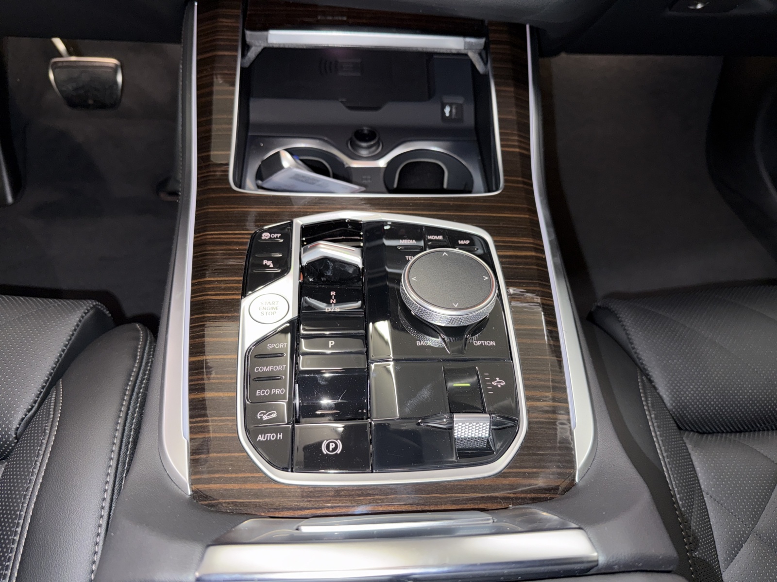 BMW X5 xDrive 48V 30d M Sport Pro Steptronic-image-16