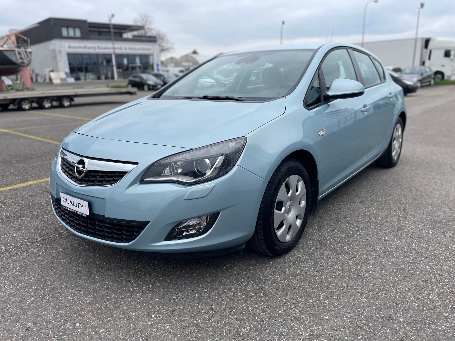 OPEL Astra 1.6i 16V Enjoy Automatic-image-1