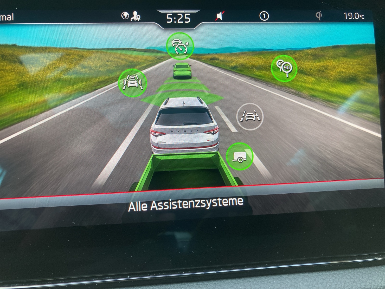 SKODA Kodiaq 2.0 TSI 4x4 RS-image-13