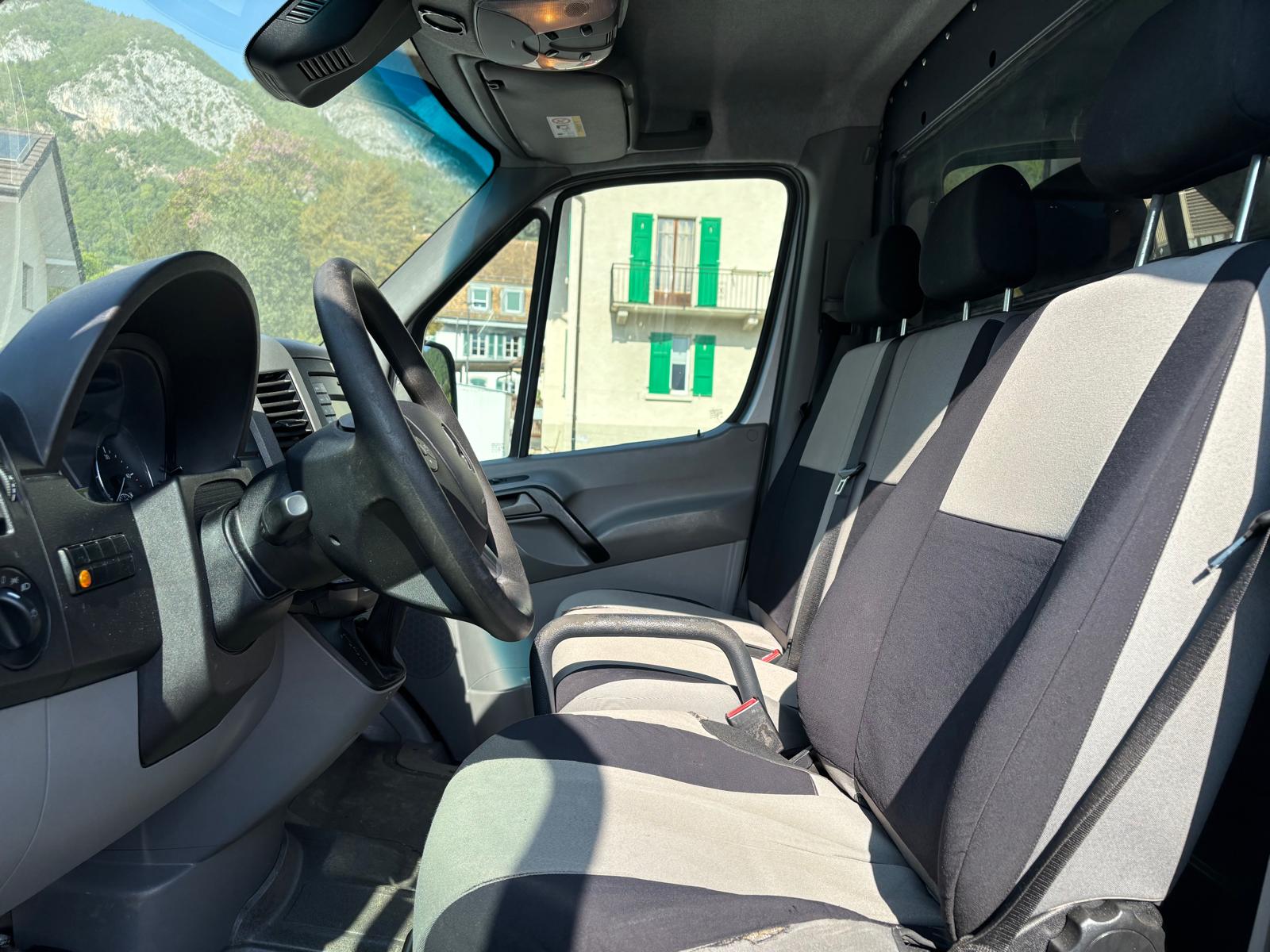 Image MERCEDES-BENZ SPRINTER 519 CDI 4x4 A