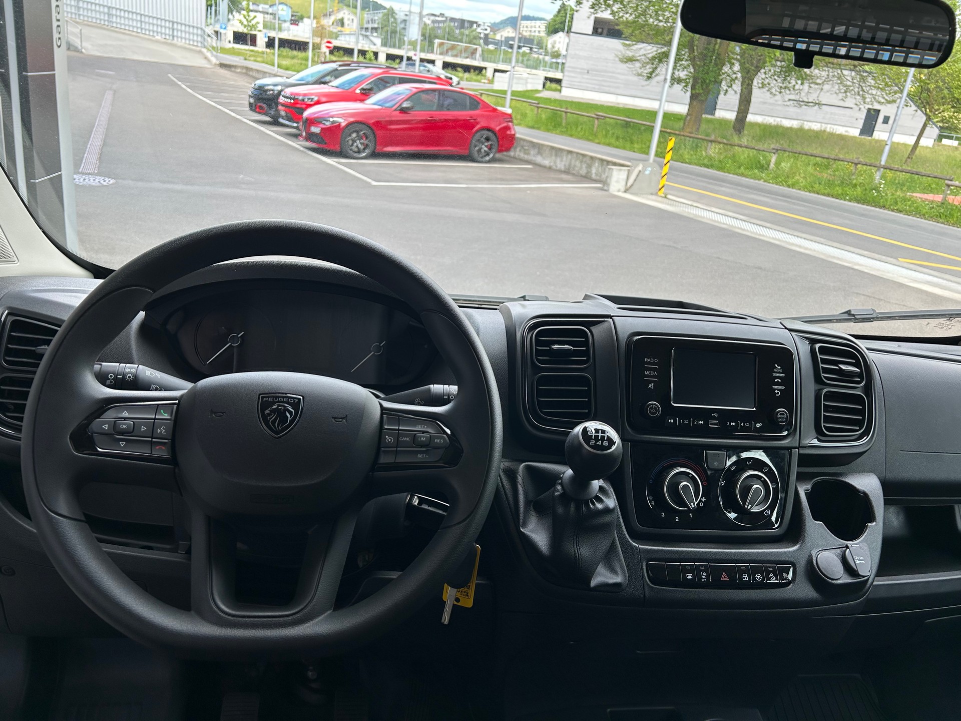 PEUGEOT Boxer 2.2 HDI 335 L3 DK-image-16