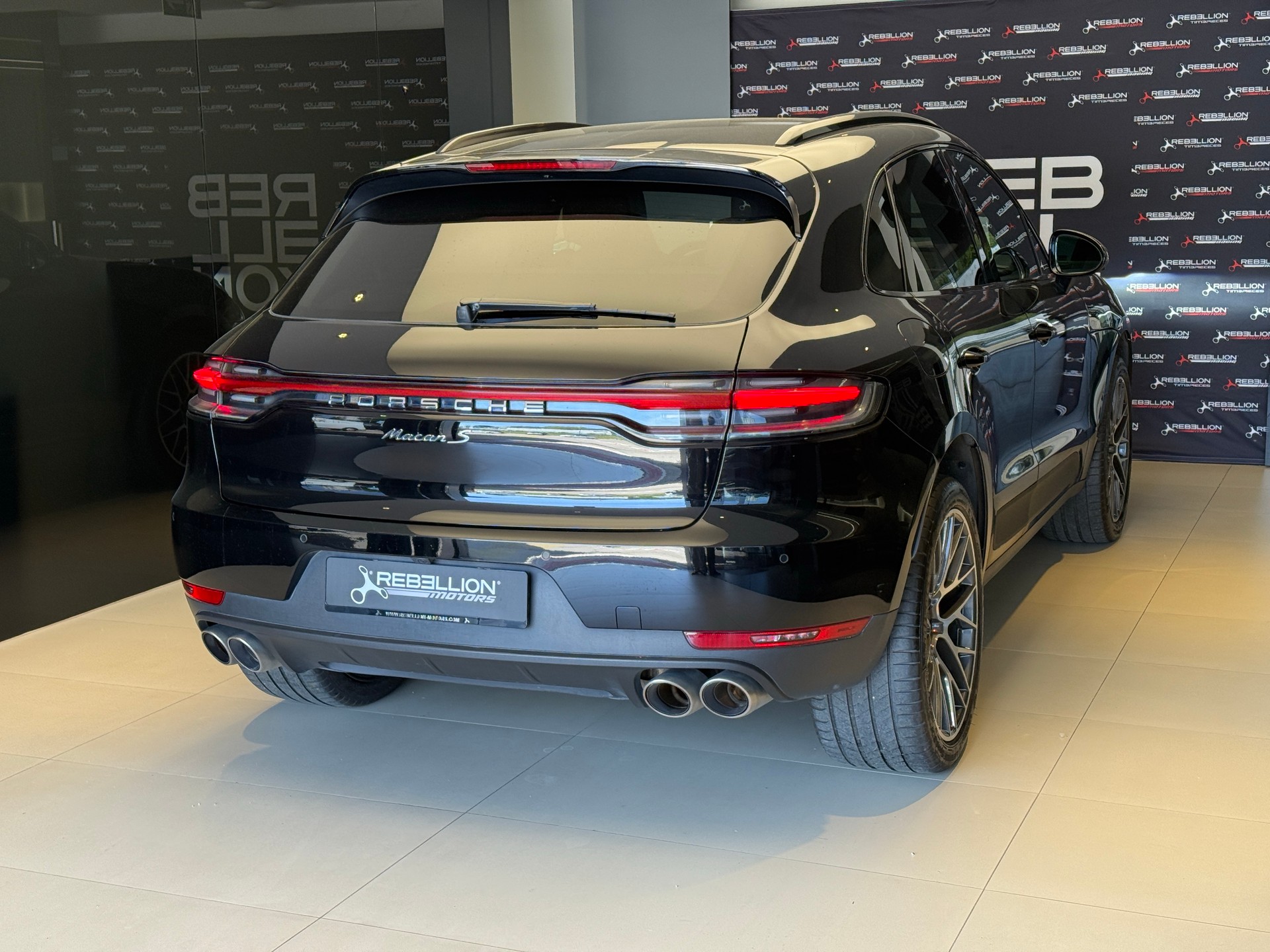 PORSCHE Macan S PDK-image-3