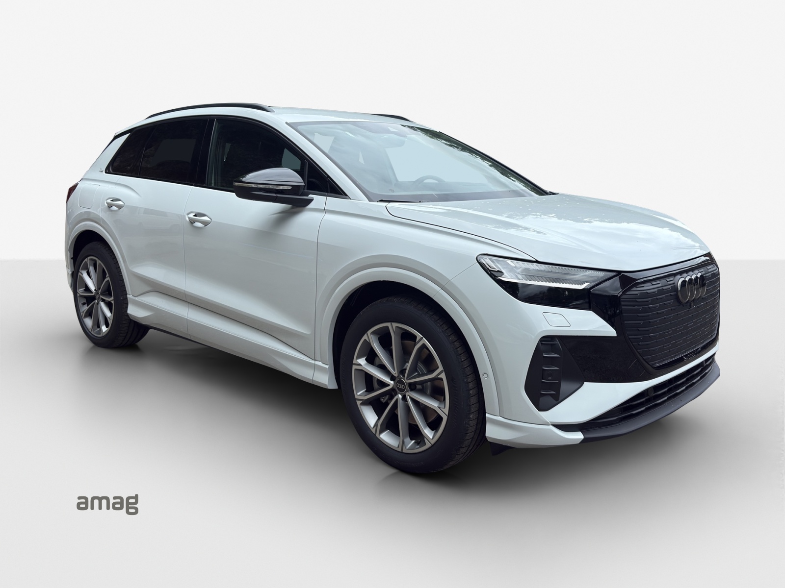 AUDI Q4 e-tron 45 Edition Swiss Ski quattro-image-5