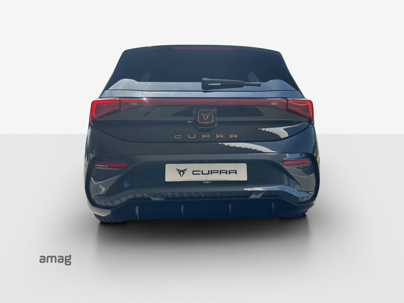 CUPRA Born 79 kWh e-Boost Adrenaline-image-4
