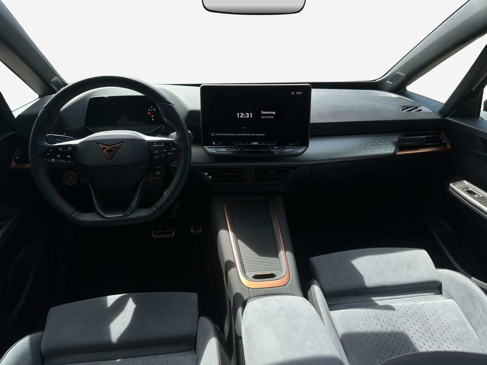 CUPRA Born 79 kWh e-Boost Adrenaline-image-10