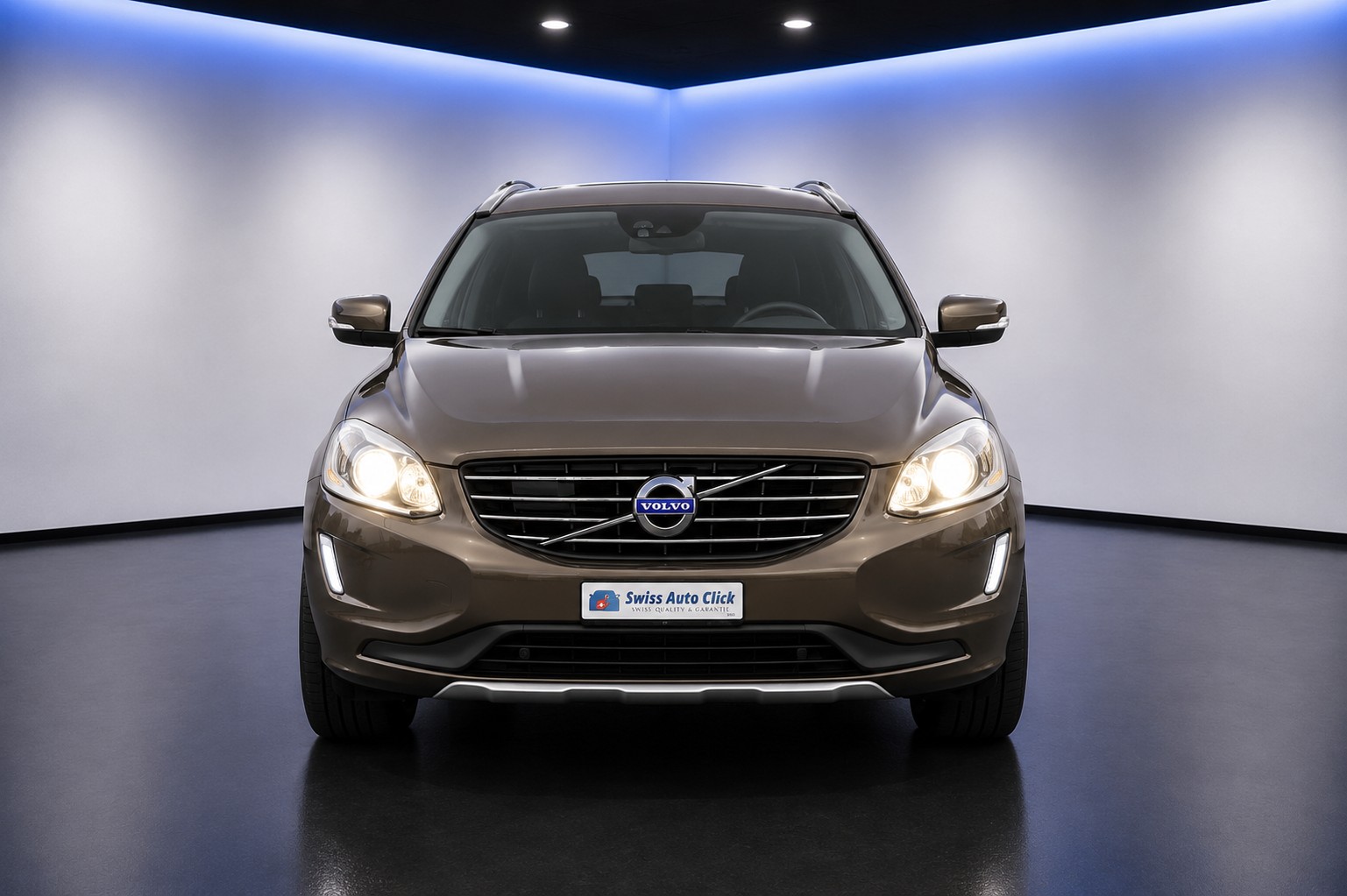 VOLVO XC60 D5 AWD OceanRace Geartronic-image-4