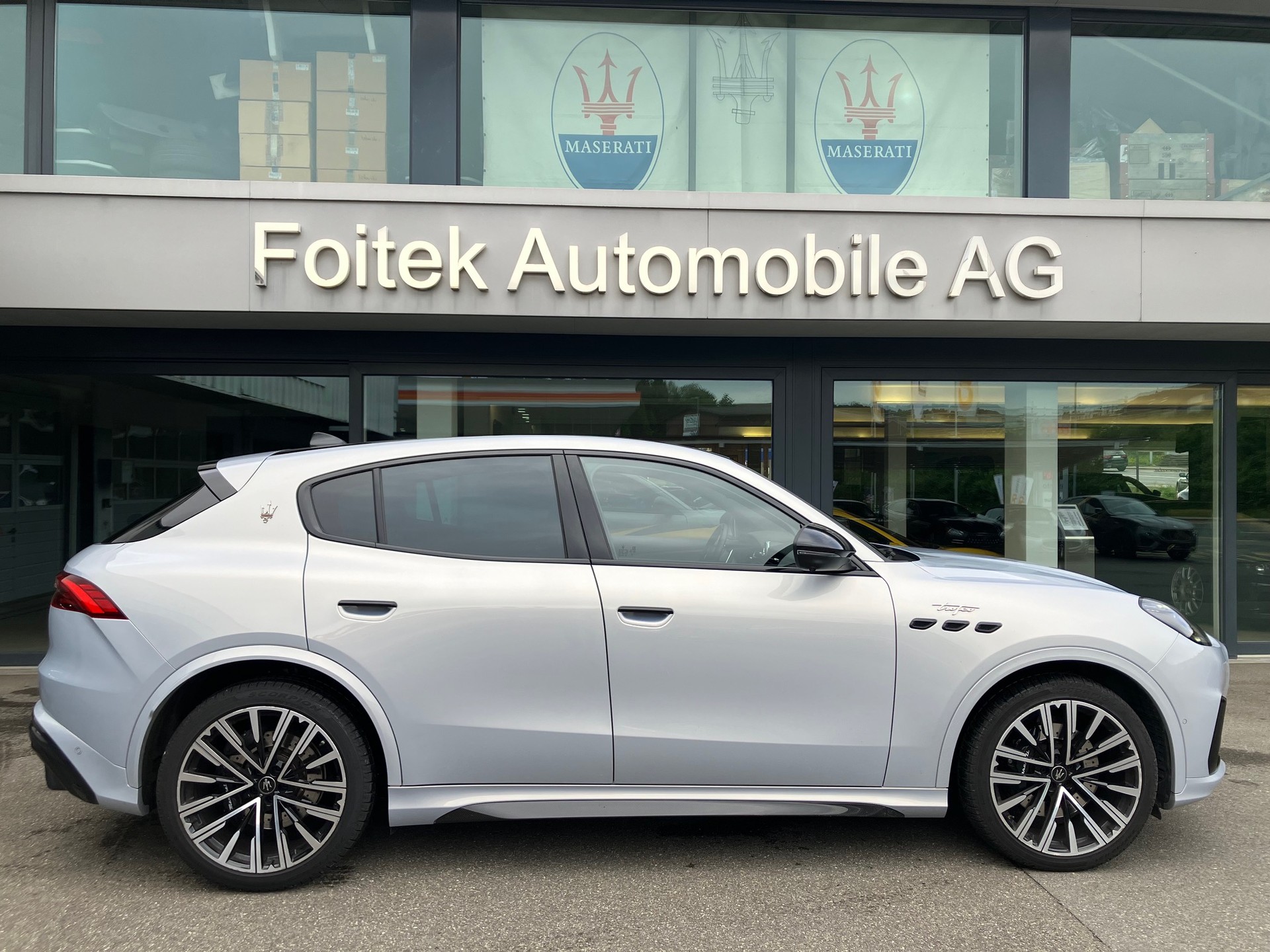 MASERATI Grecale 3.0 Trofeo-image-0