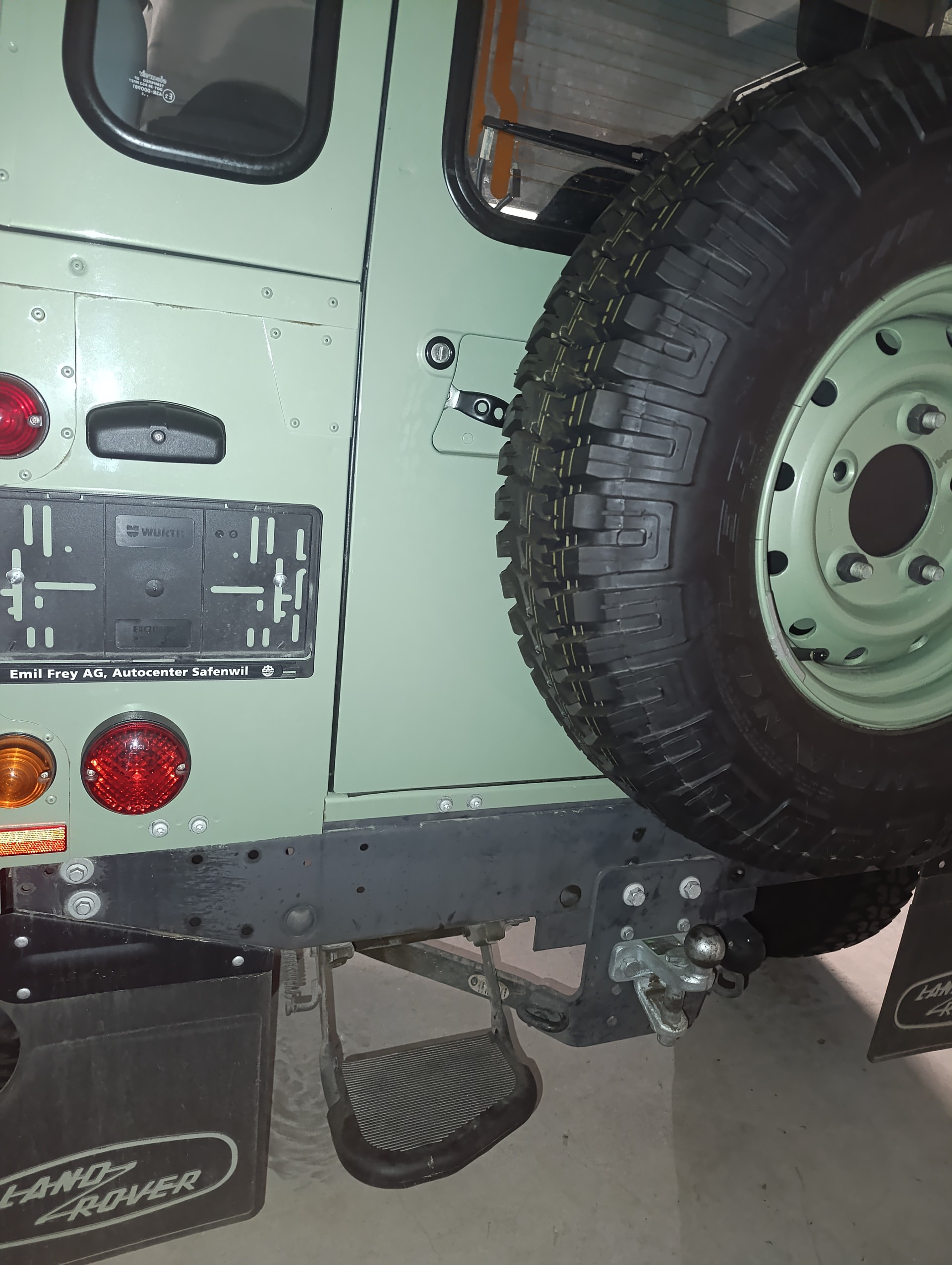 LAND ROVER 2.2 TD4 SW Heritage-image-5