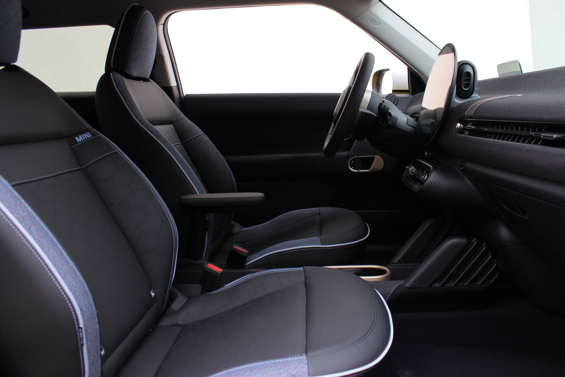 MINI Cooper SE *0.9%-LEASINGAKTION*-image-3