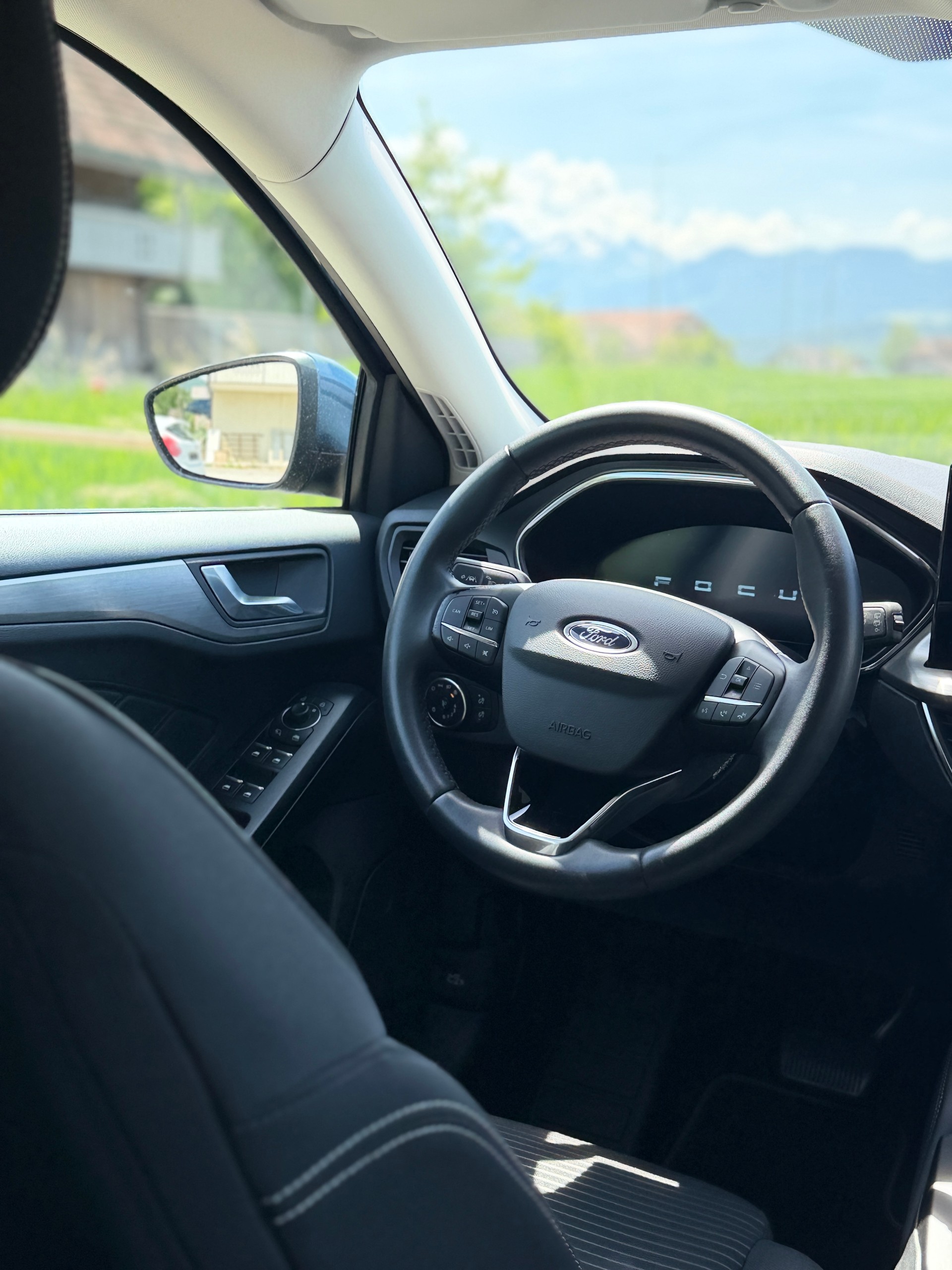 FORD Focus 1.0 MHEV ST-Line Automat-showroom-element-1