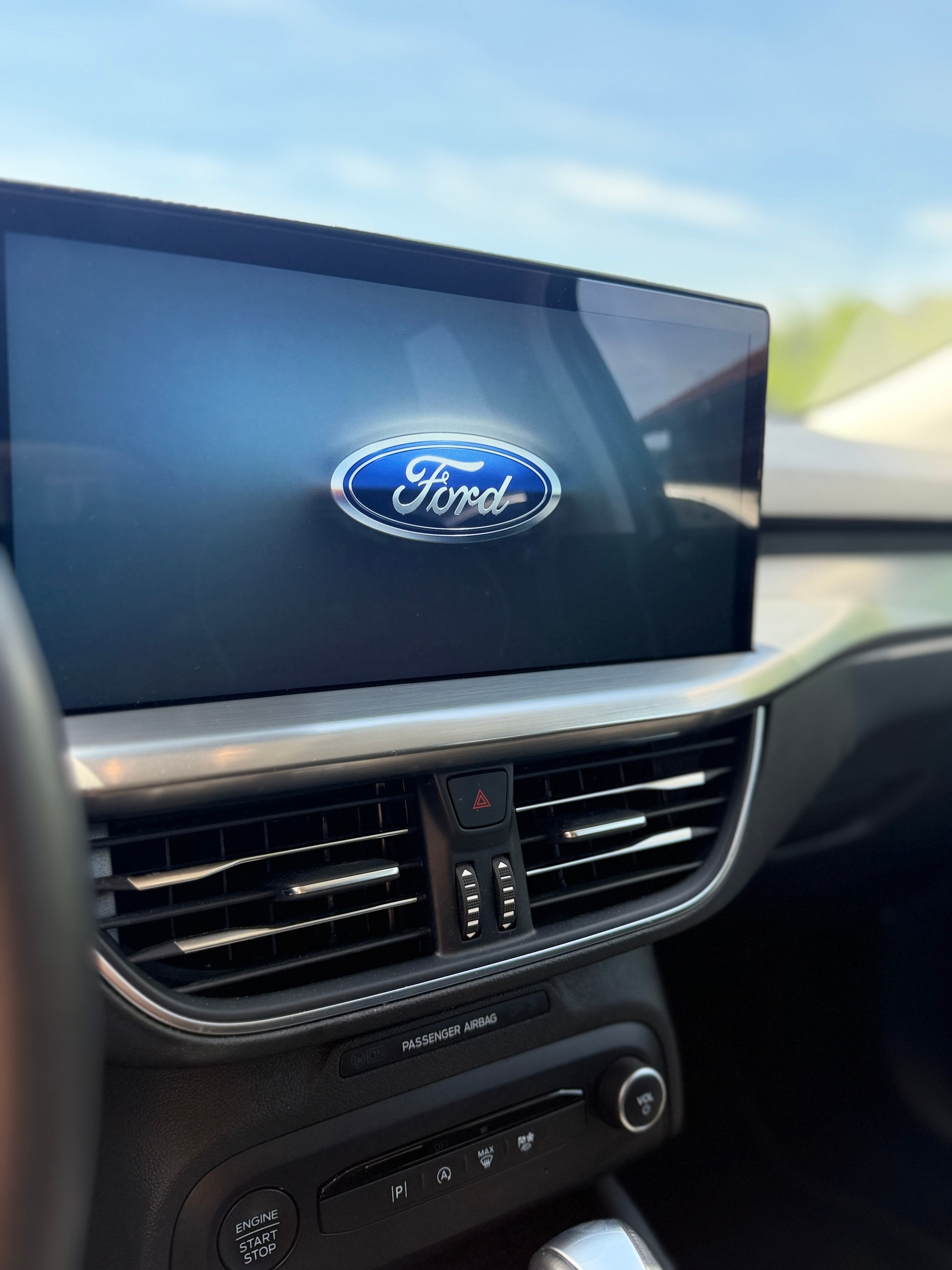 FORD Focus 1.0 MHEV ST-Line Automat-image-11