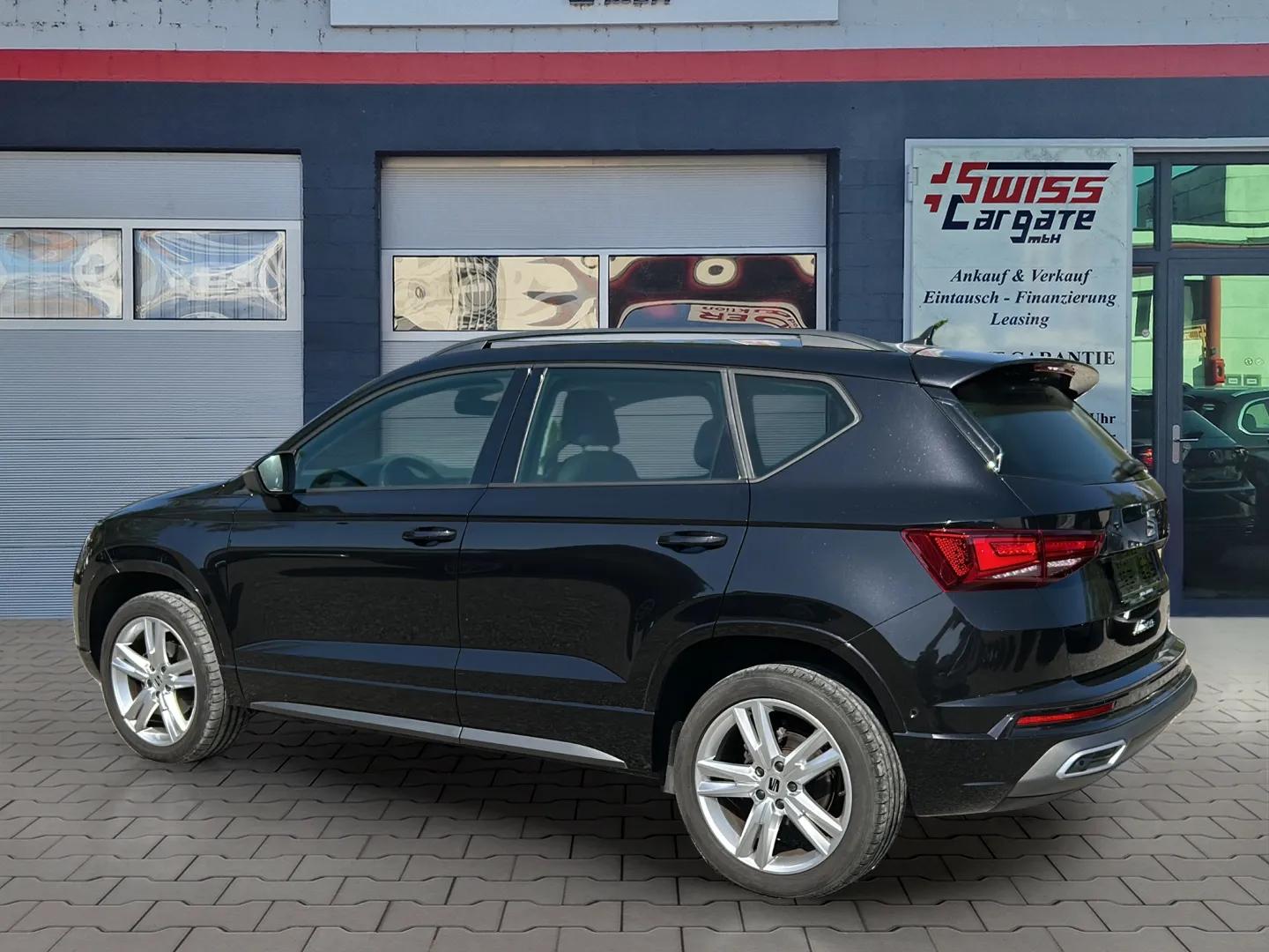 SEAT Ateca 1.5 TSI EVO DSG FR mit AHK & Rückfahrkamera + Werksgarantie-image-5
