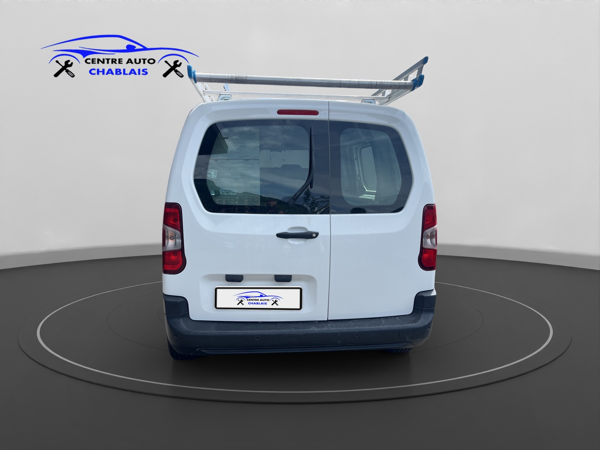 TOYOTA Proace City Van 1.5D Active Medium-image-4
