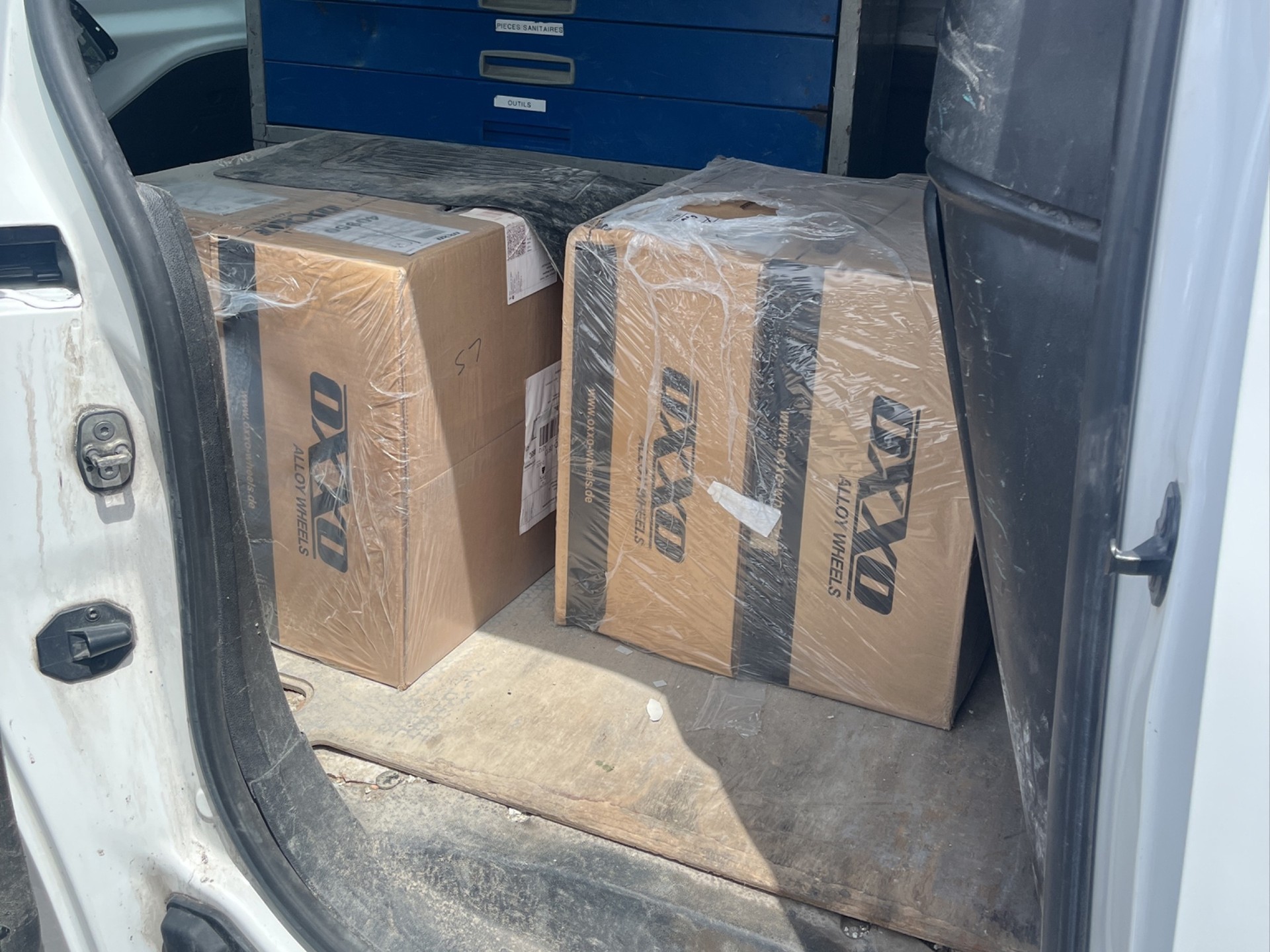 TOYOTA Proace City Van 1.5D Active Medium-image-9