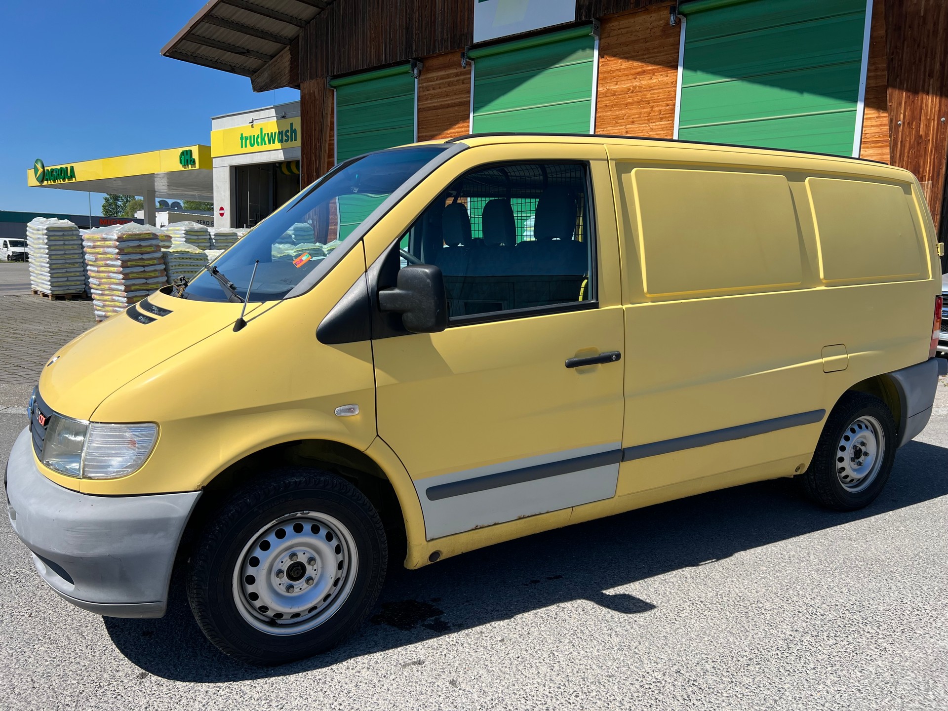 MERCEDES-BENZ Vito 110CDI-image-1