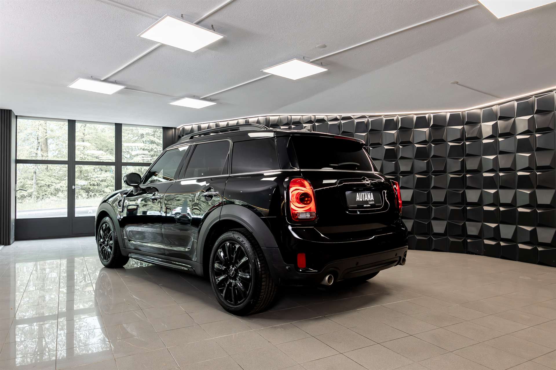 MINI Countryman Cooper S ALL4 Steptronic-showroom-element-2