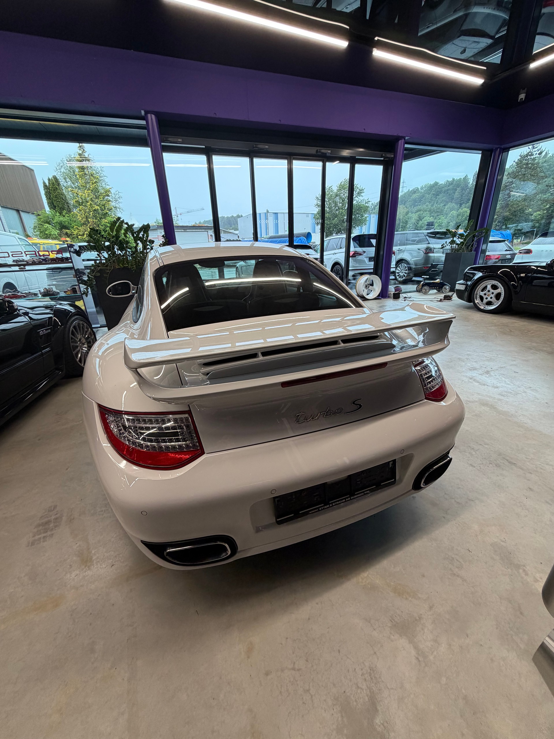 PORSCHE 911 Turbo S PDK-image-7