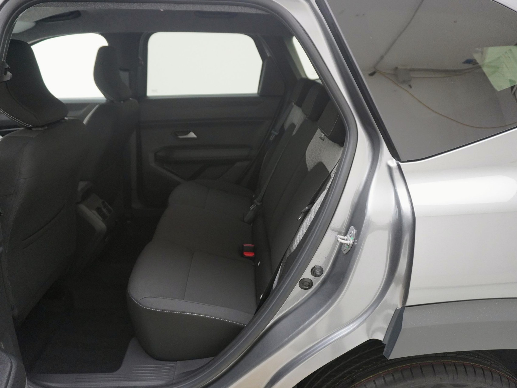DACIA Bigster 1.2 Hybrid-G Journey 4x4-image-13