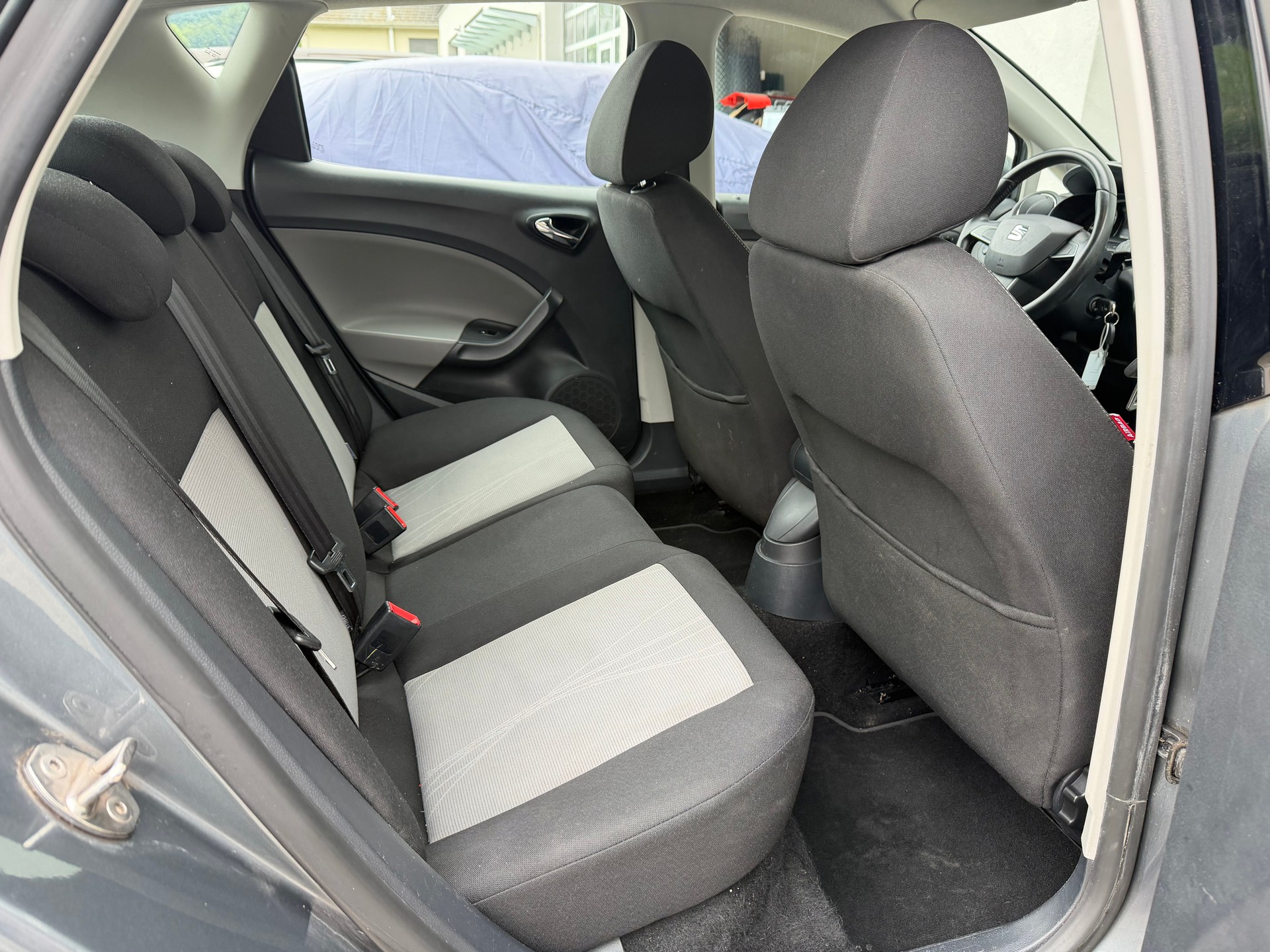 SEAT Ibiza 1.2 TSI Style-image-11