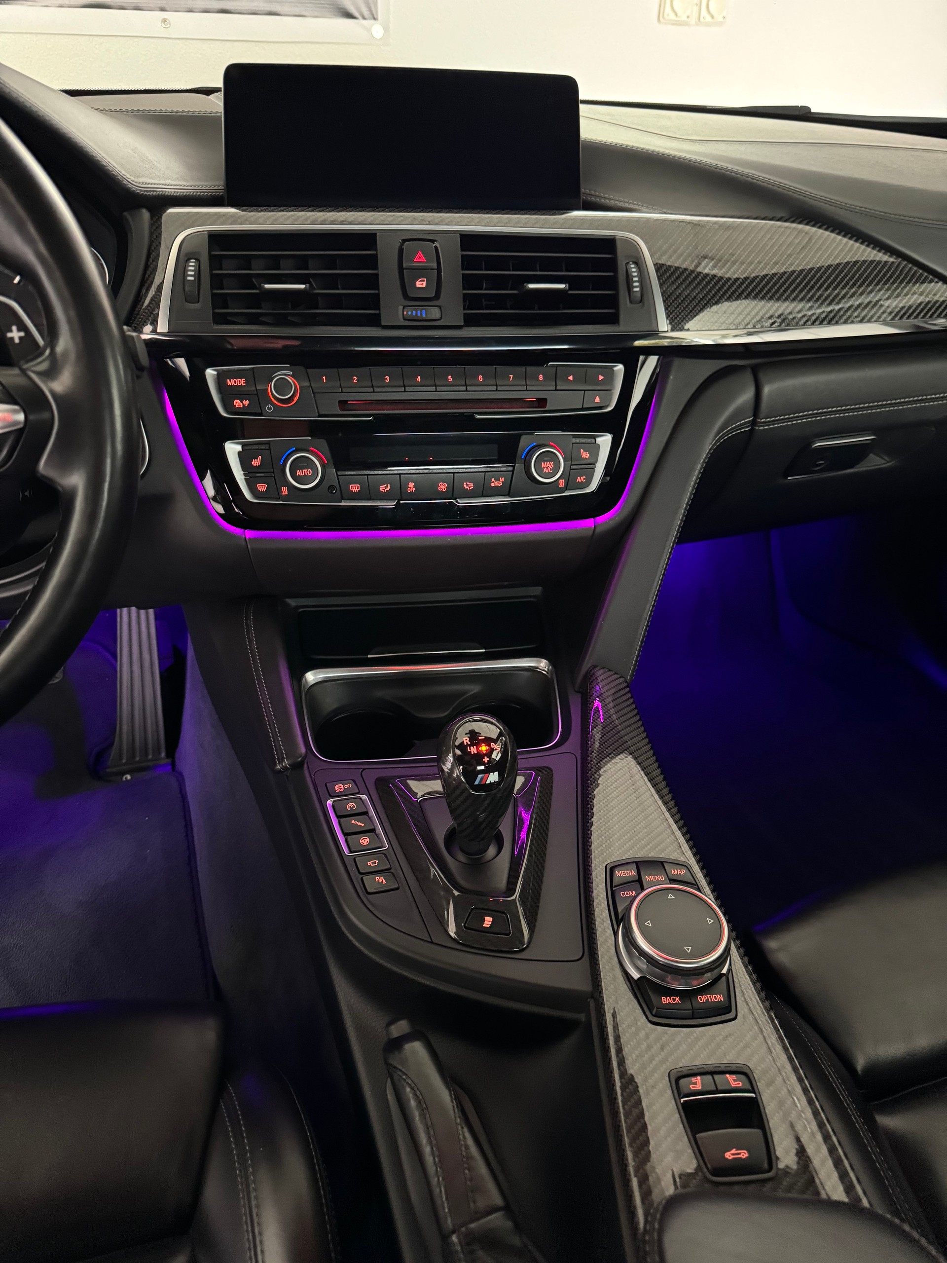 BMW M4 Cabriolet Competition-image-9