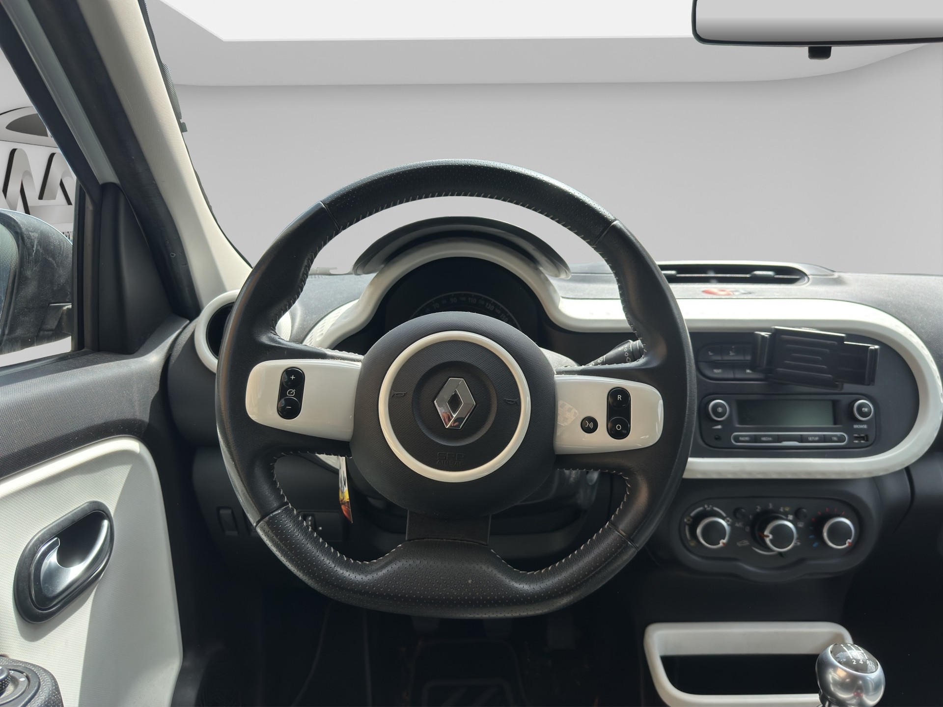 RENAULT Twingo 0.9 Intens-image-9
