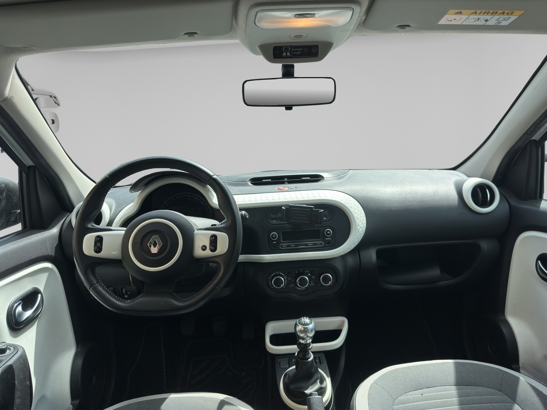 RENAULT Twingo 0.9 Intens-image-11