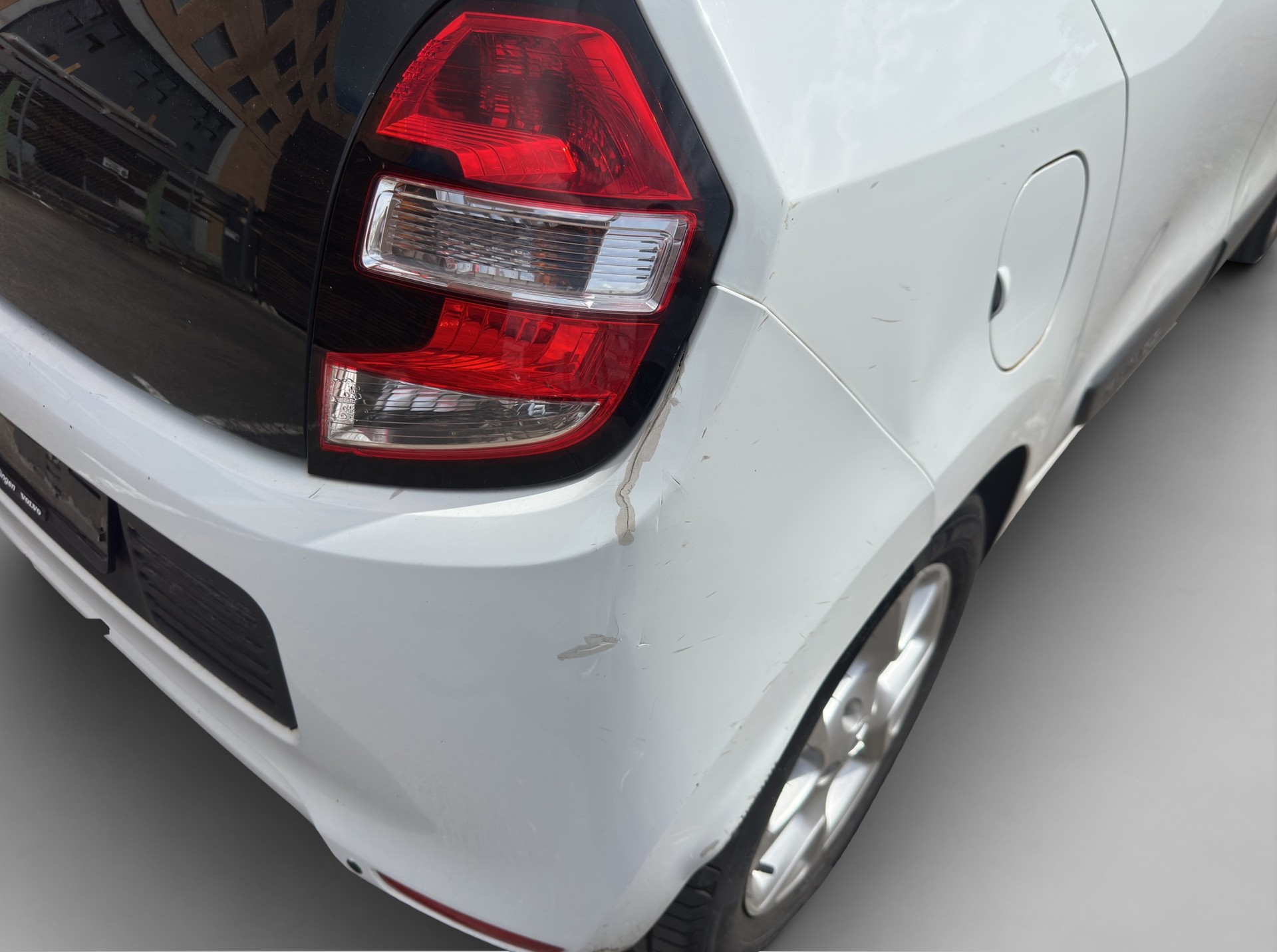 RENAULT Twingo 0.9 Intens-image-12