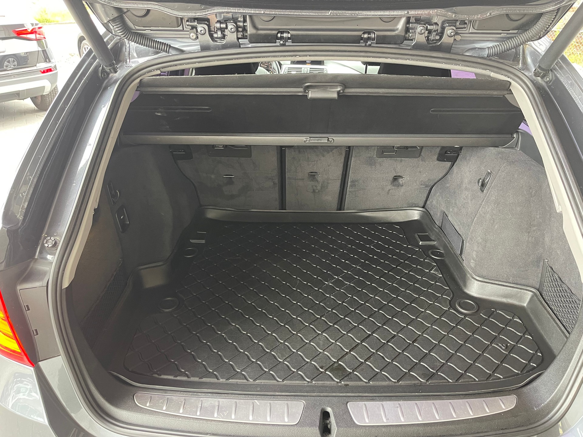 BMW 320d Touring Sport Line Steptronic-image-13