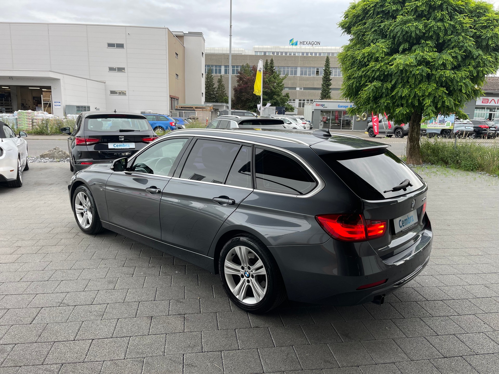 BMW 320d Touring Sport Line Steptronic-image-5