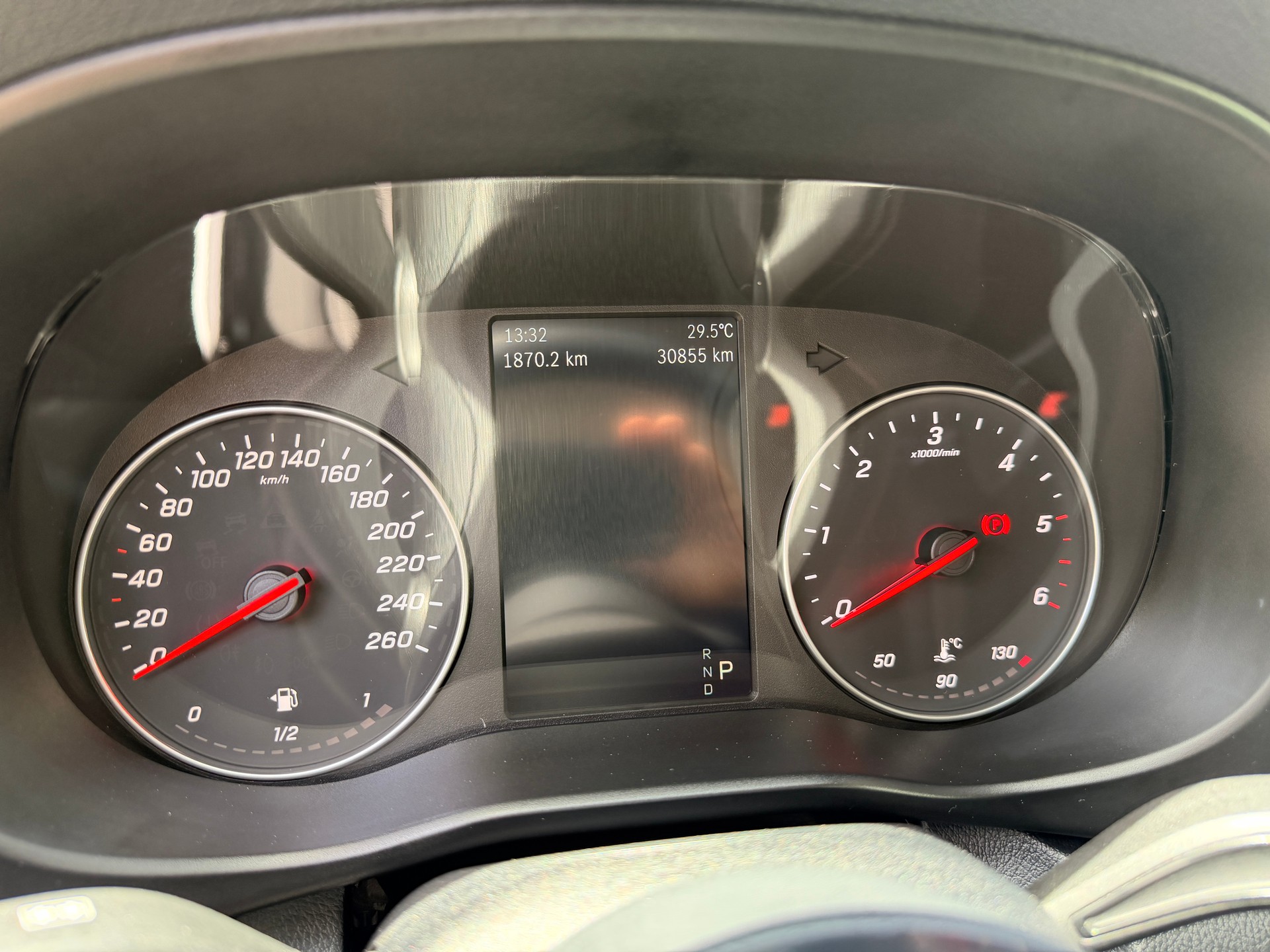 MERCEDES-BENZ Vito 116 CDI Lang Select Tourer 4Matic 9G-Tronic-image-13
