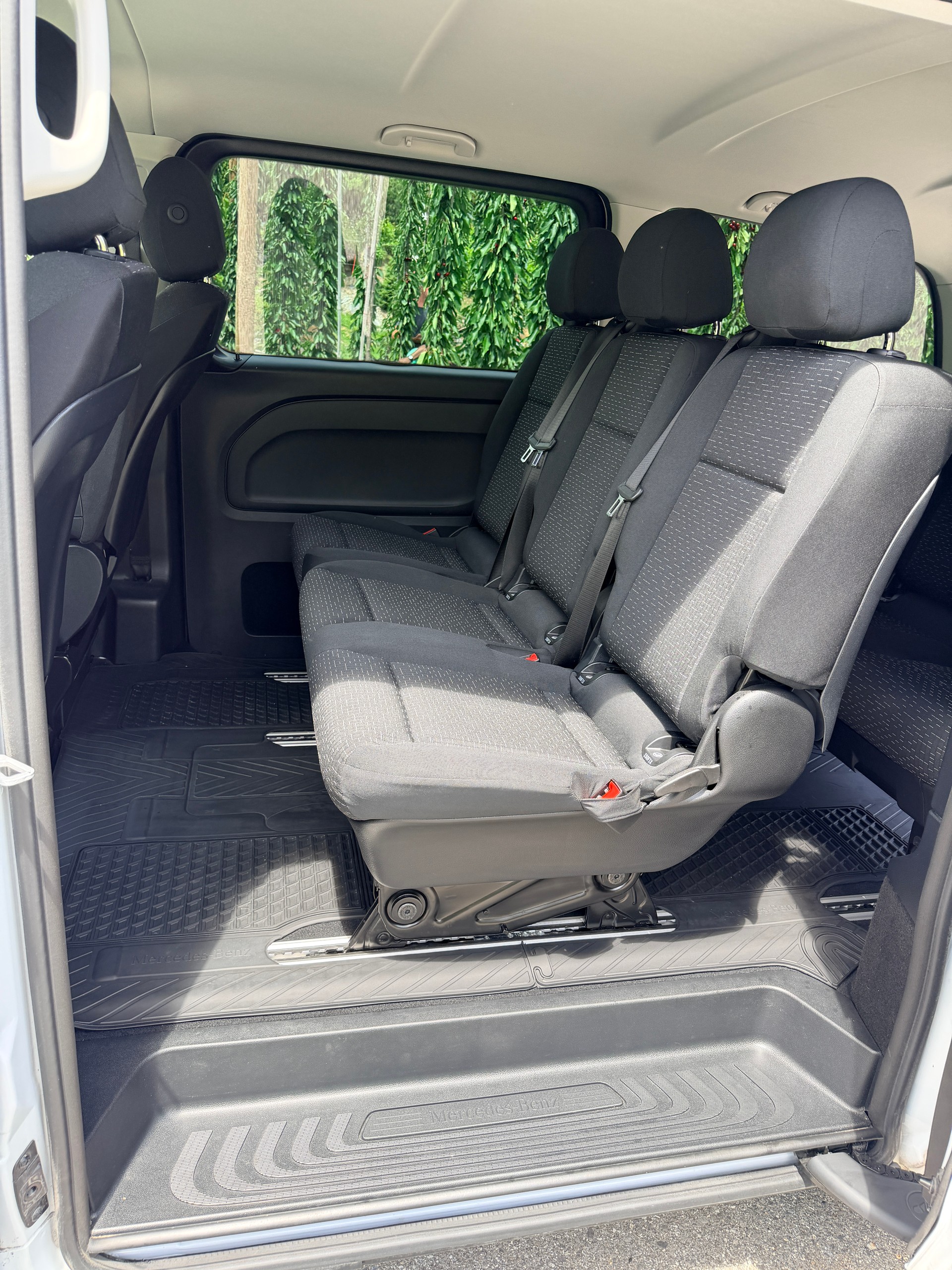 MERCEDES-BENZ Vito 116 CDI Lang Select Tourer 4Matic 9G-Tronic-image-10