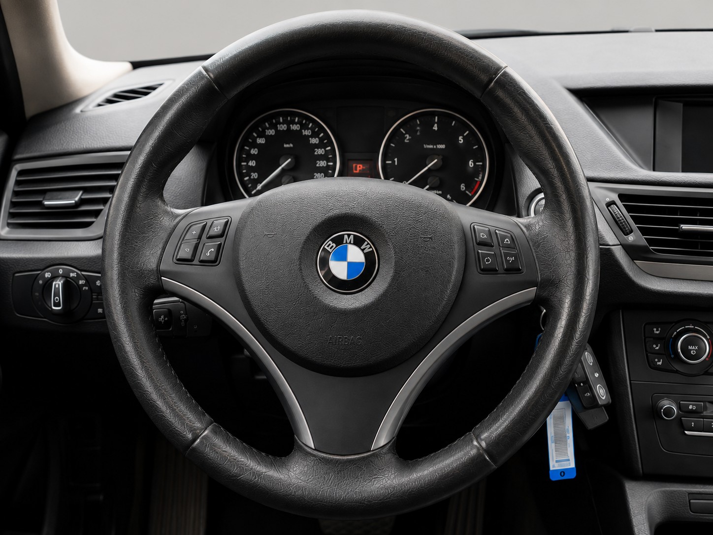 BMW X1 xDrive 20d Steptronic-image-10