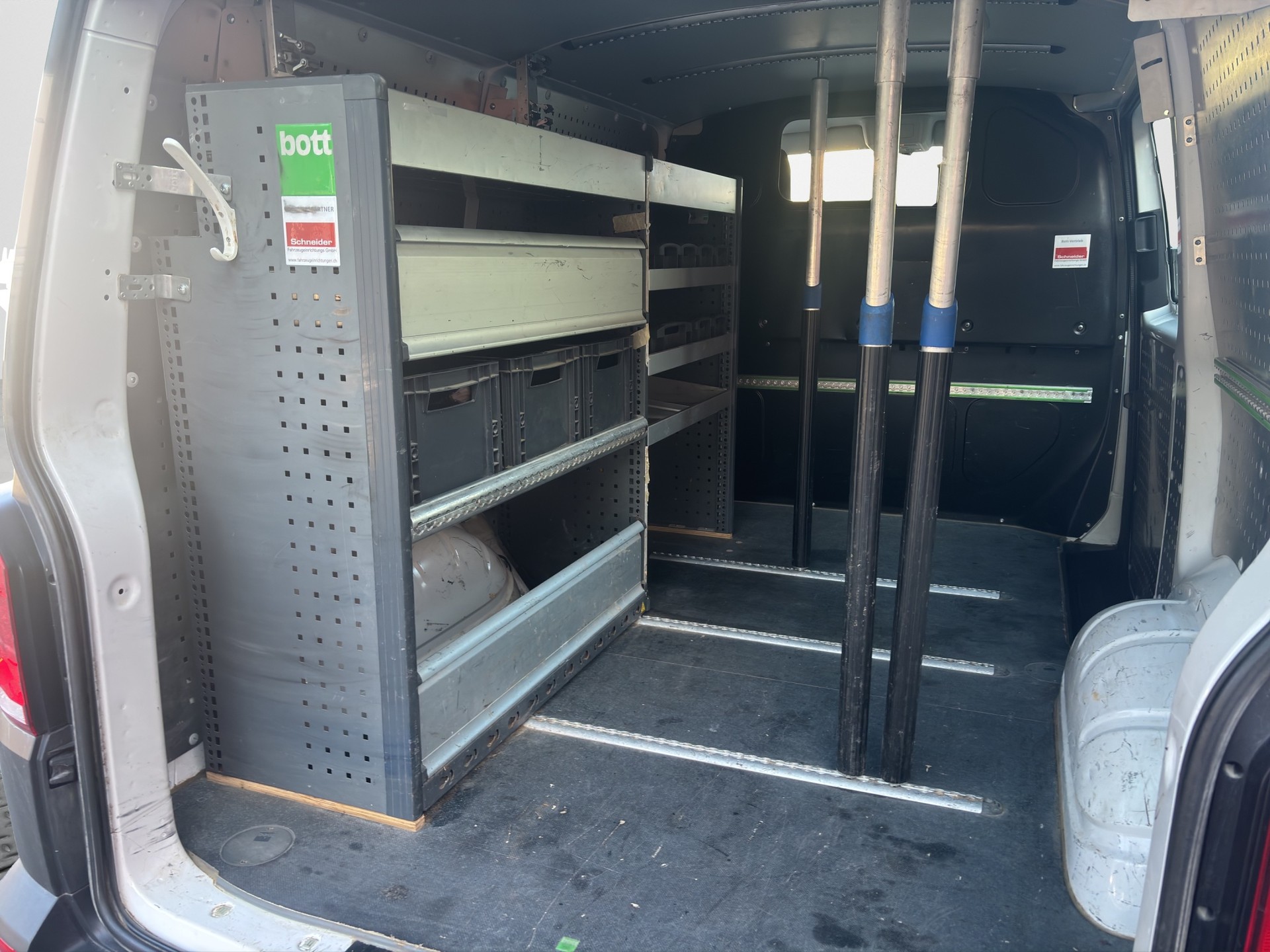 VW T6.1 2.0 TDI 4Motion-image-11