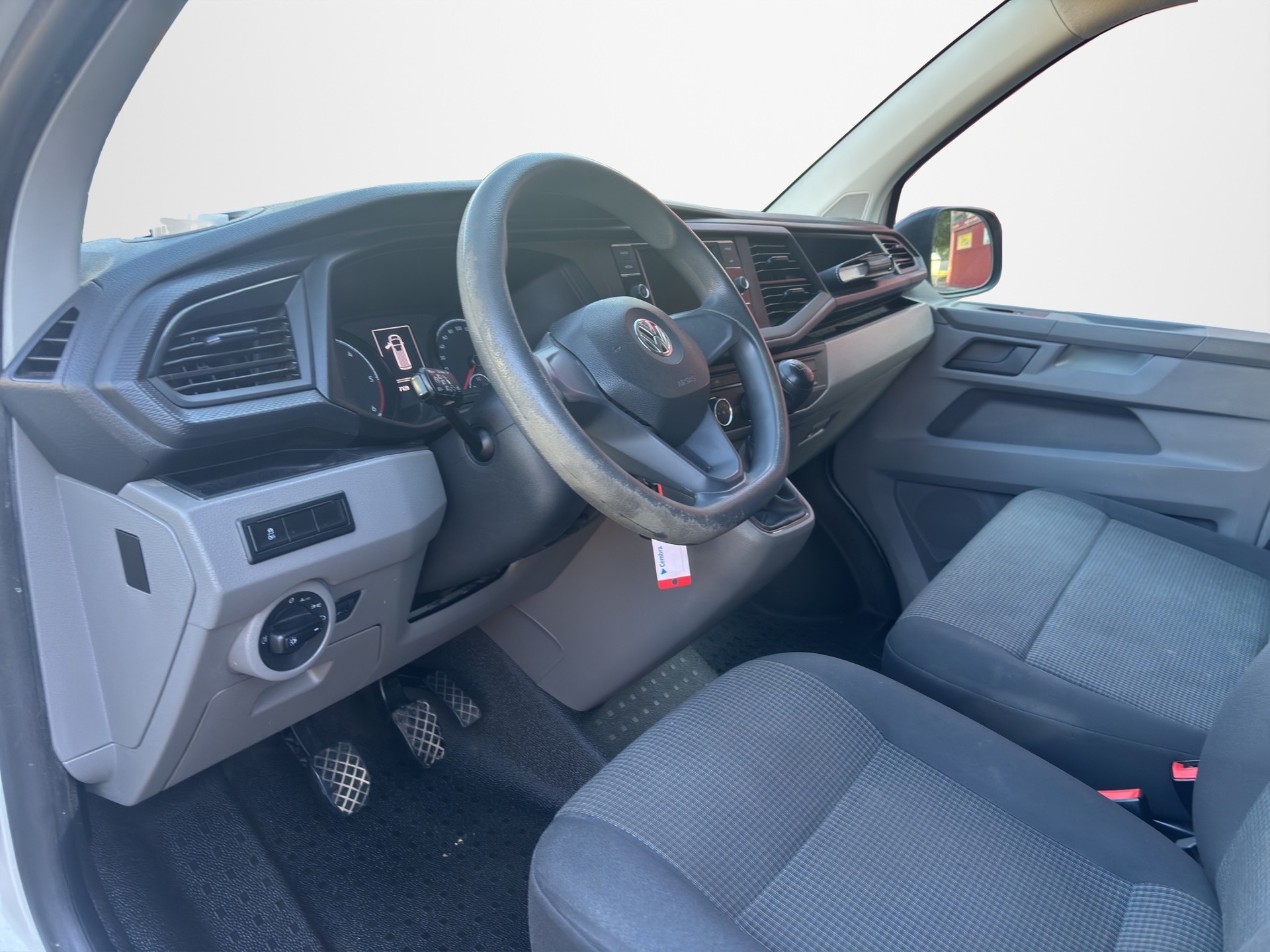 VW T6.1 2.0 TDI 4Motion-image-8
