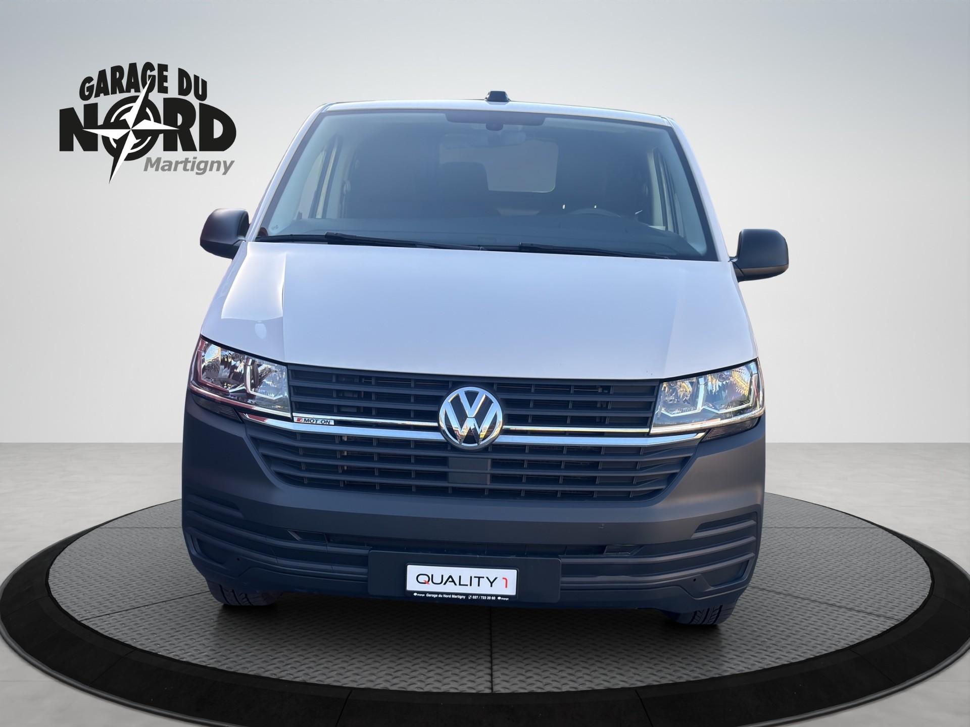 VW T6.1 2.0 TDI 4Motion-image-1