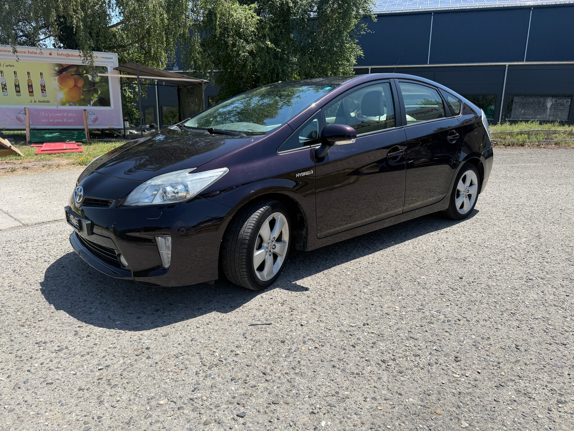 TOYOTA Prius 1.8 16V HSD Luna-image-2