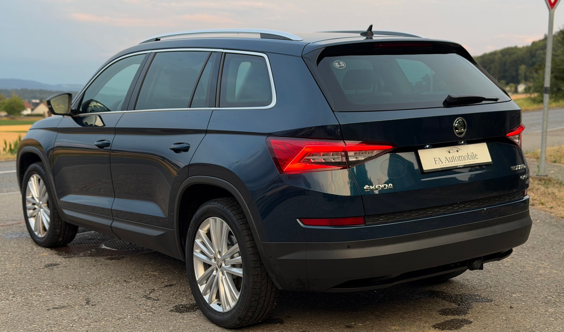 SKODA Kodiaq 2.0 TSI Style DSG 4x4-image-3