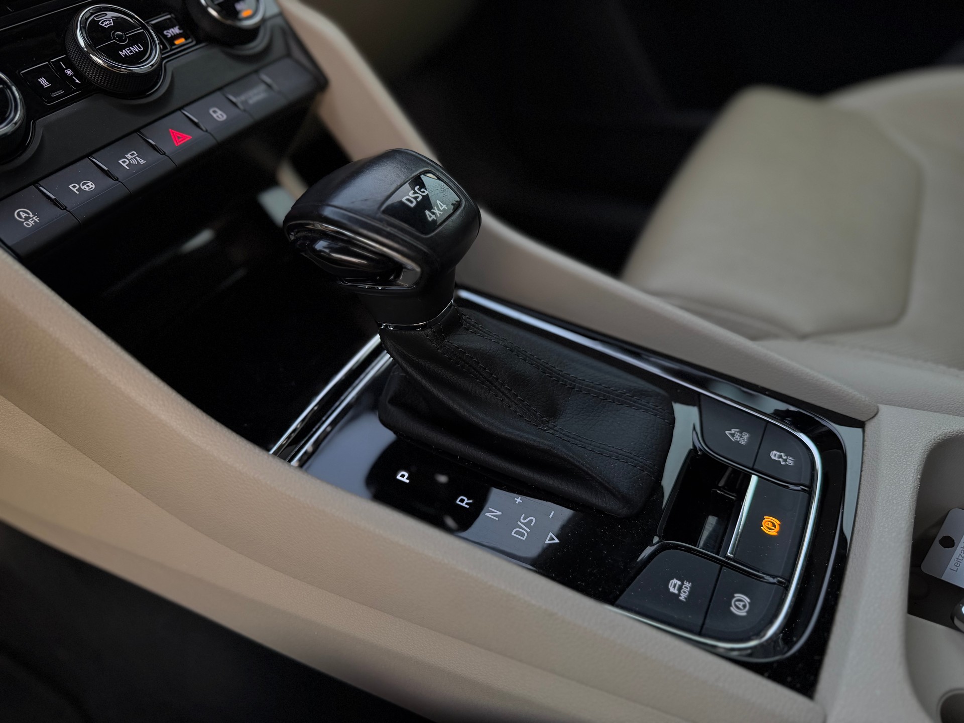 SKODA Kodiaq 2.0 TSI Style DSG 4x4-image-10