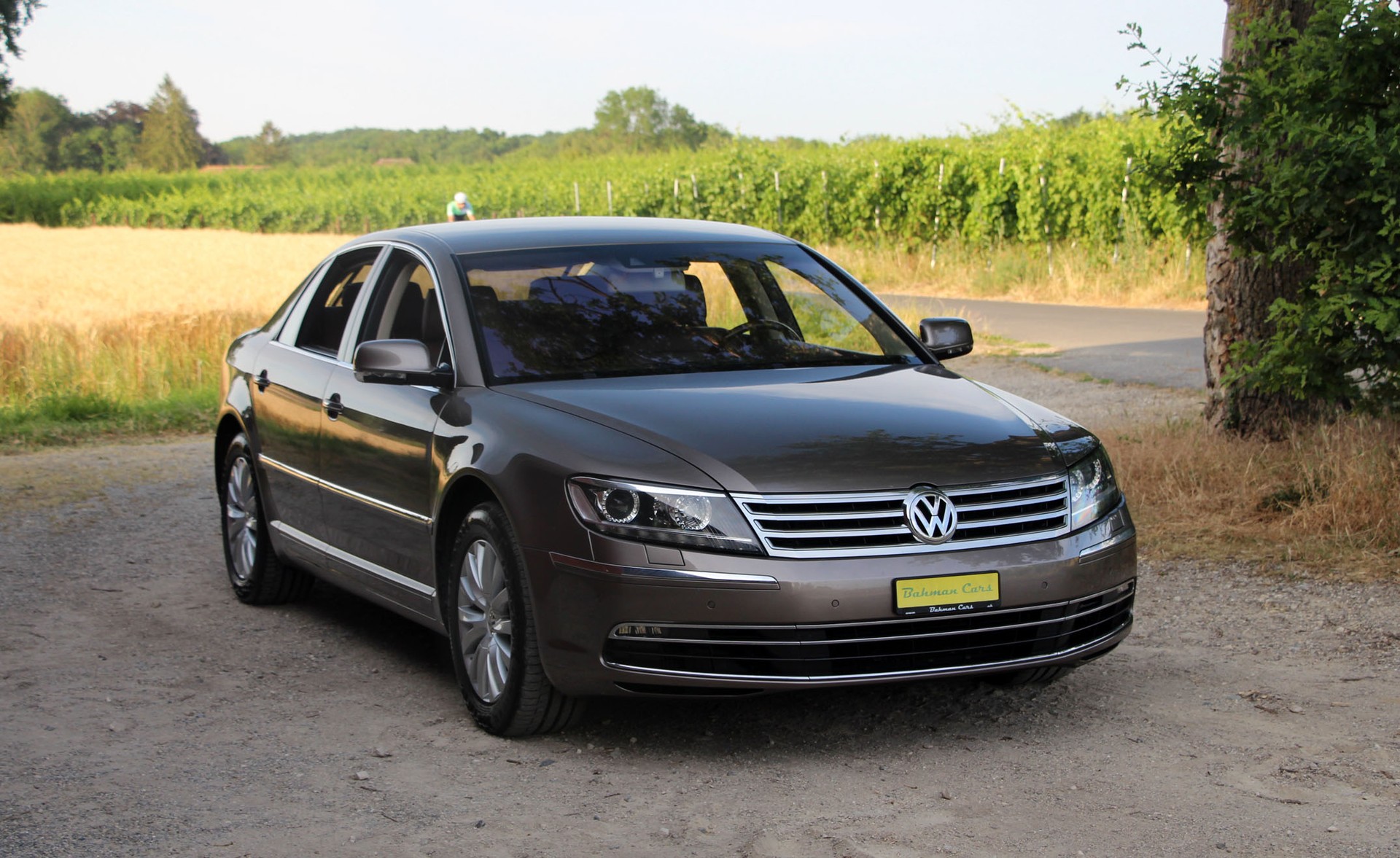 VW Phaeton 4.2 V8 4Motion Tiptronic-image-0