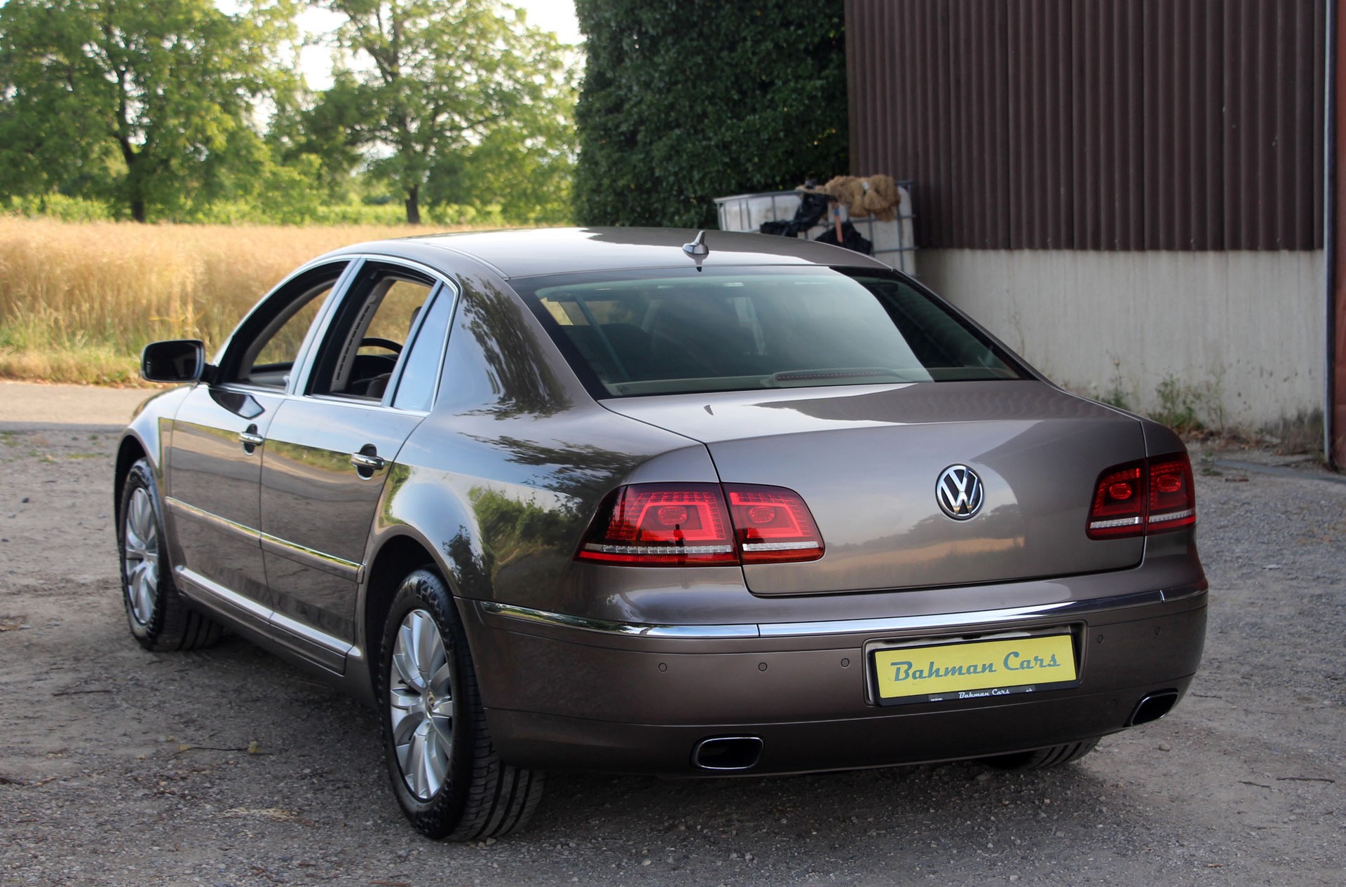 VW Phaeton 4.2 V8 4Motion Tiptronic-image-28