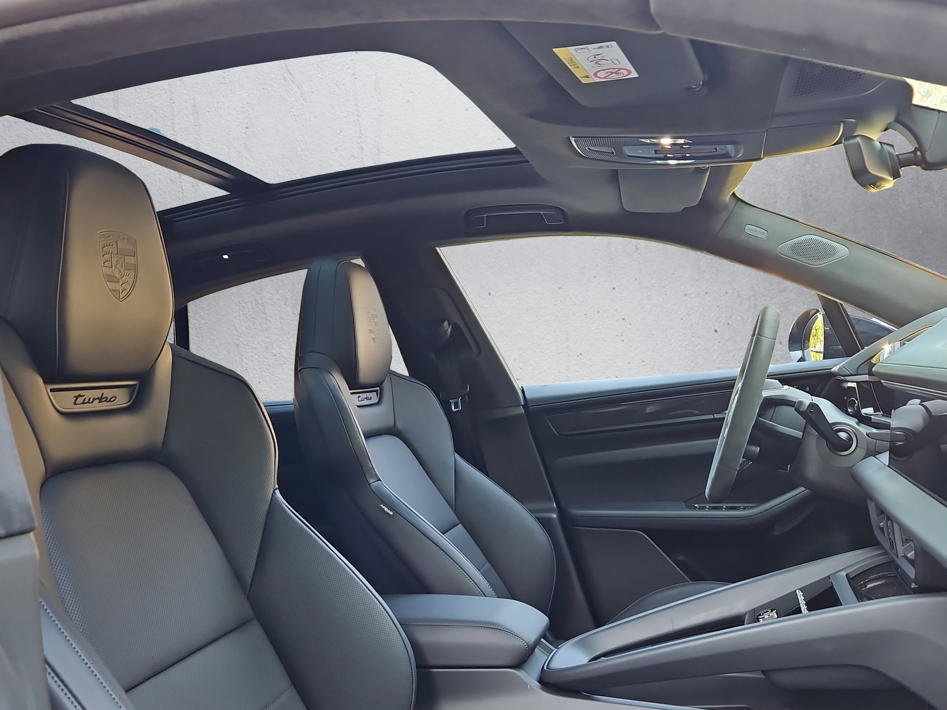 PORSCHE Macan Turbo 100kWh - 518km WLTP-image-20