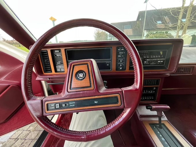 CADILLAC 4.5-image-2