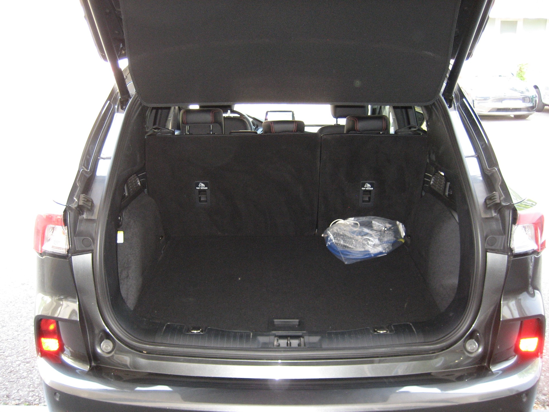 FORD Kuga 2.5 PHEV ST-Line X 2WD-image-10