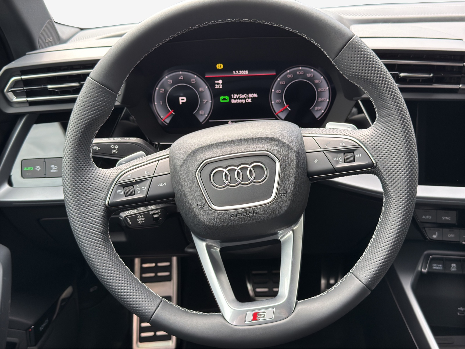 AUDI A3 Sportback TFSI 110 kW S line S tronic-image-9
