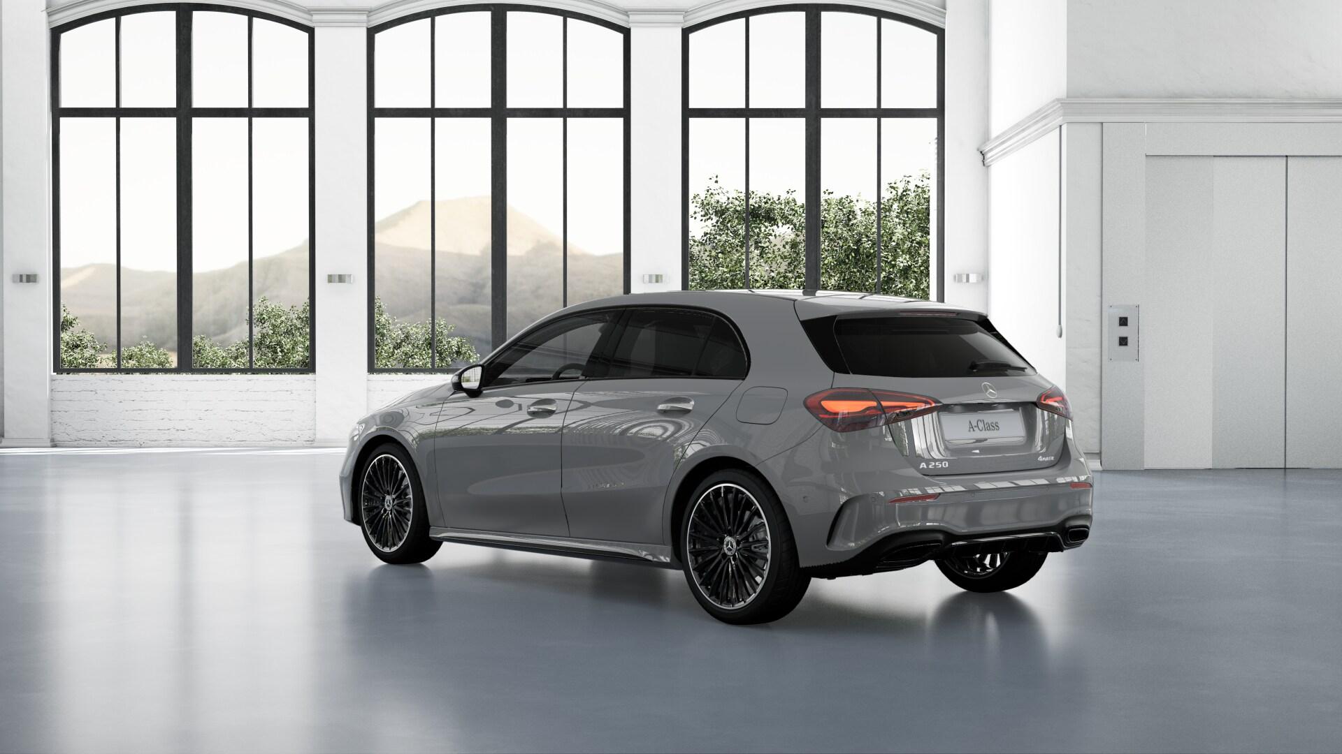 MERCEDES-BENZ A 250 AMG Line 4m-image-2
