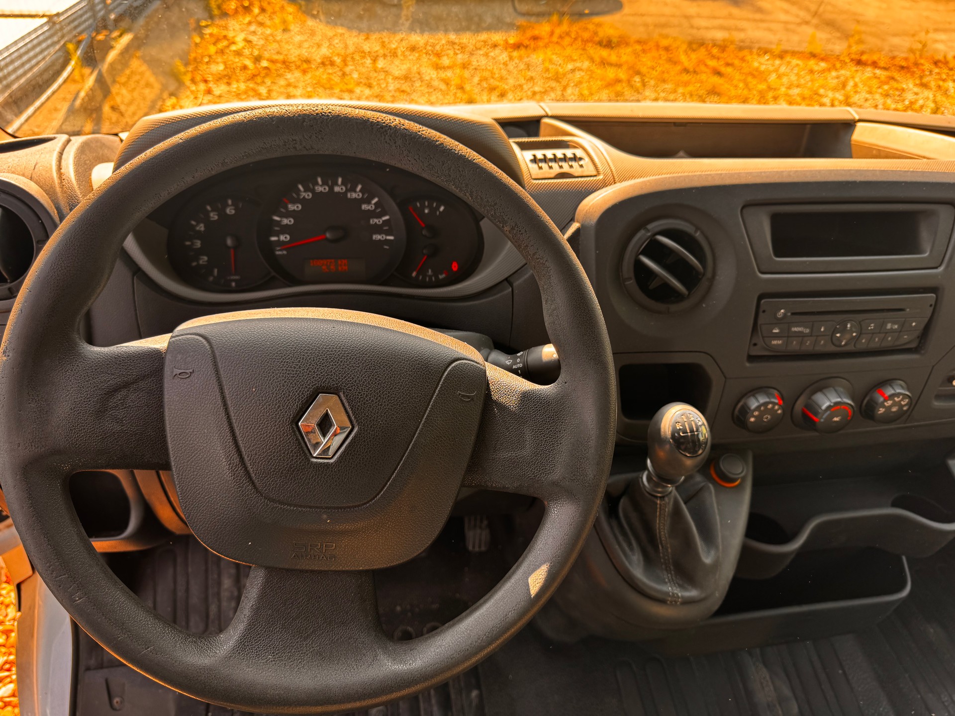 RENAULT Master T33 2.3dCi L2H2-image-4