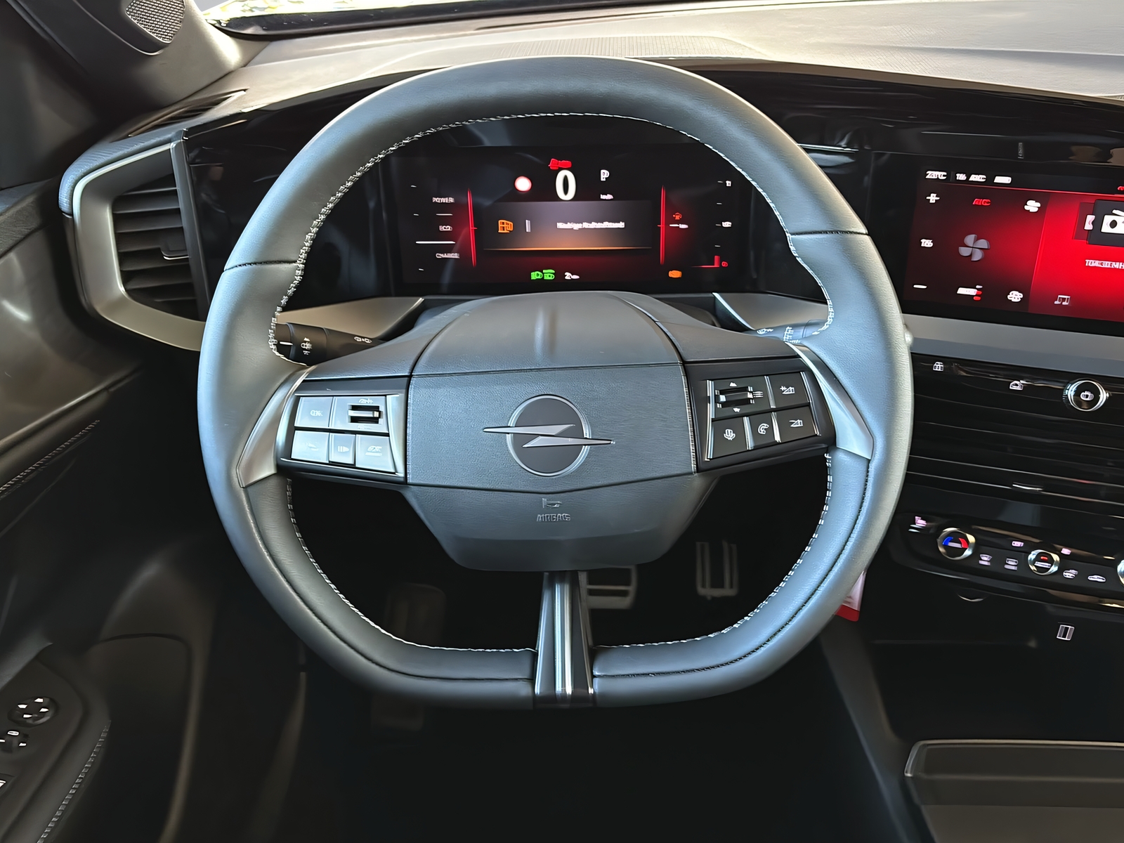 OPEL Mokka 1.2 T 145 HEV GS Viva-image-3