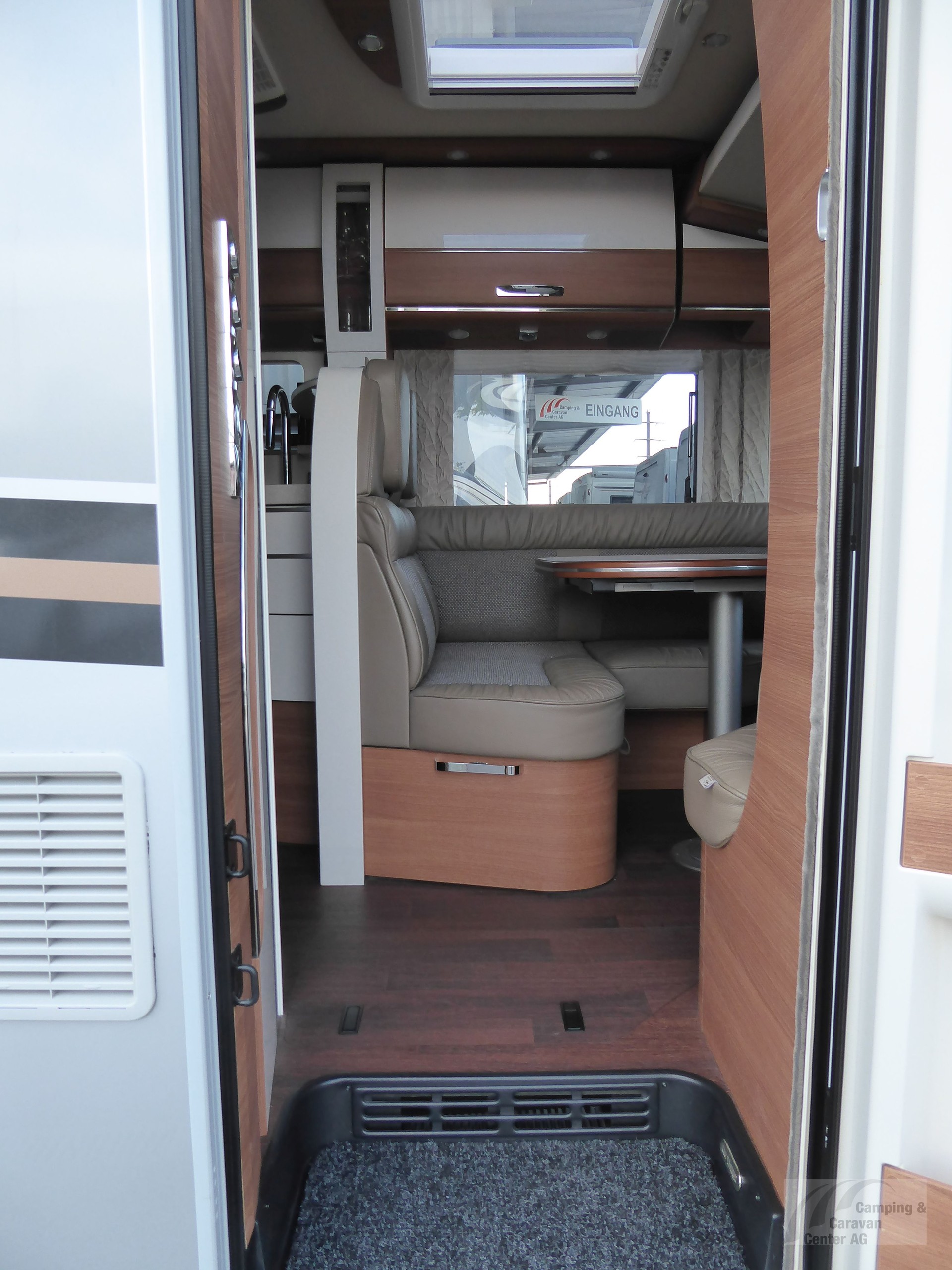 CARTHAGO chic c-line I 4.9 LE L-showroom-element-3